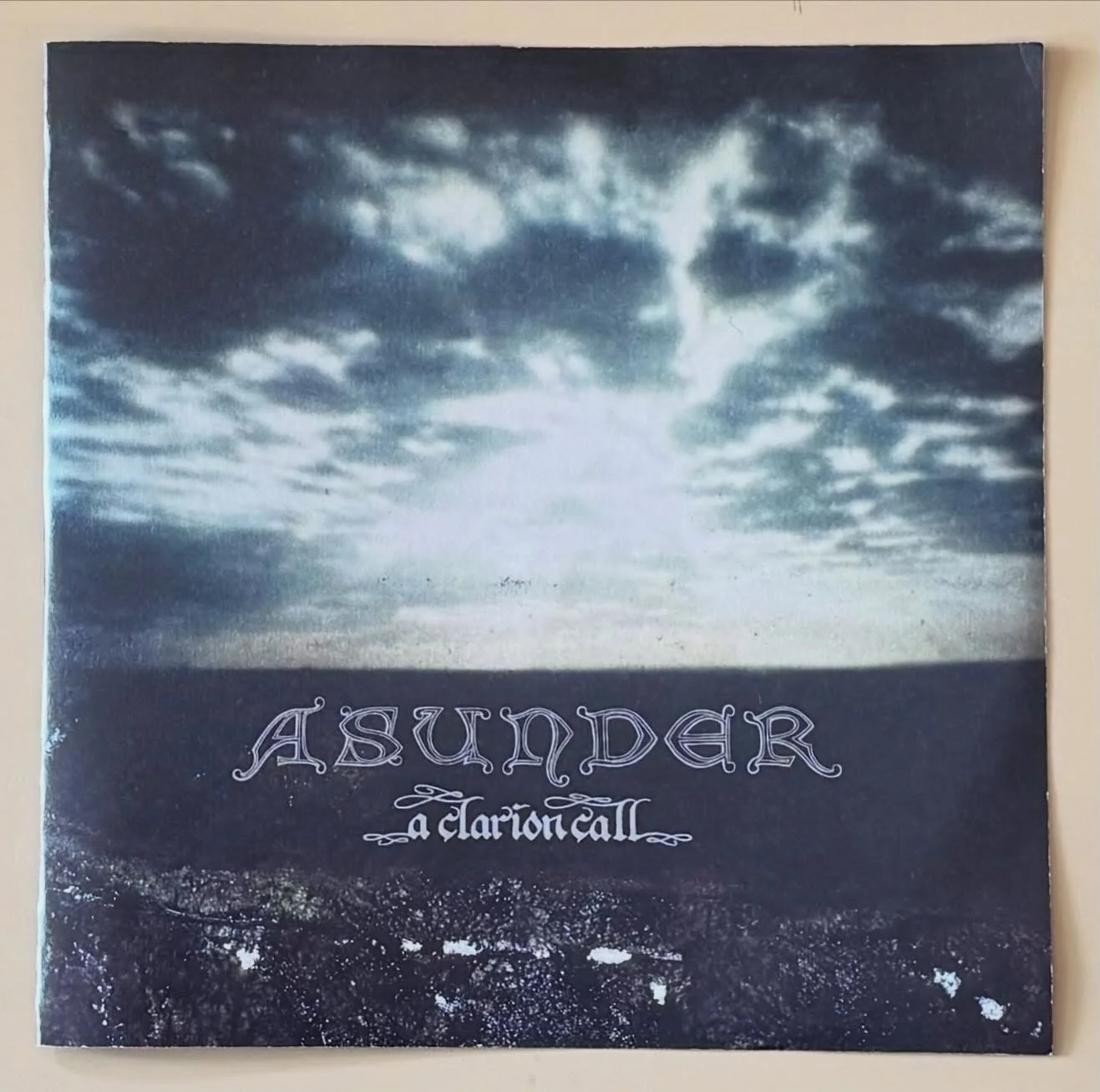 Record of the Day: rare Oakland Doom Metal! 2008 tour edition only 50 made! The drummer/vocalist was also in Dystopia and Ghoul. A heads up: the store is closed today and tomorrow for vacation, back open on Thursday.

#doommetal #asunder #bayareameta