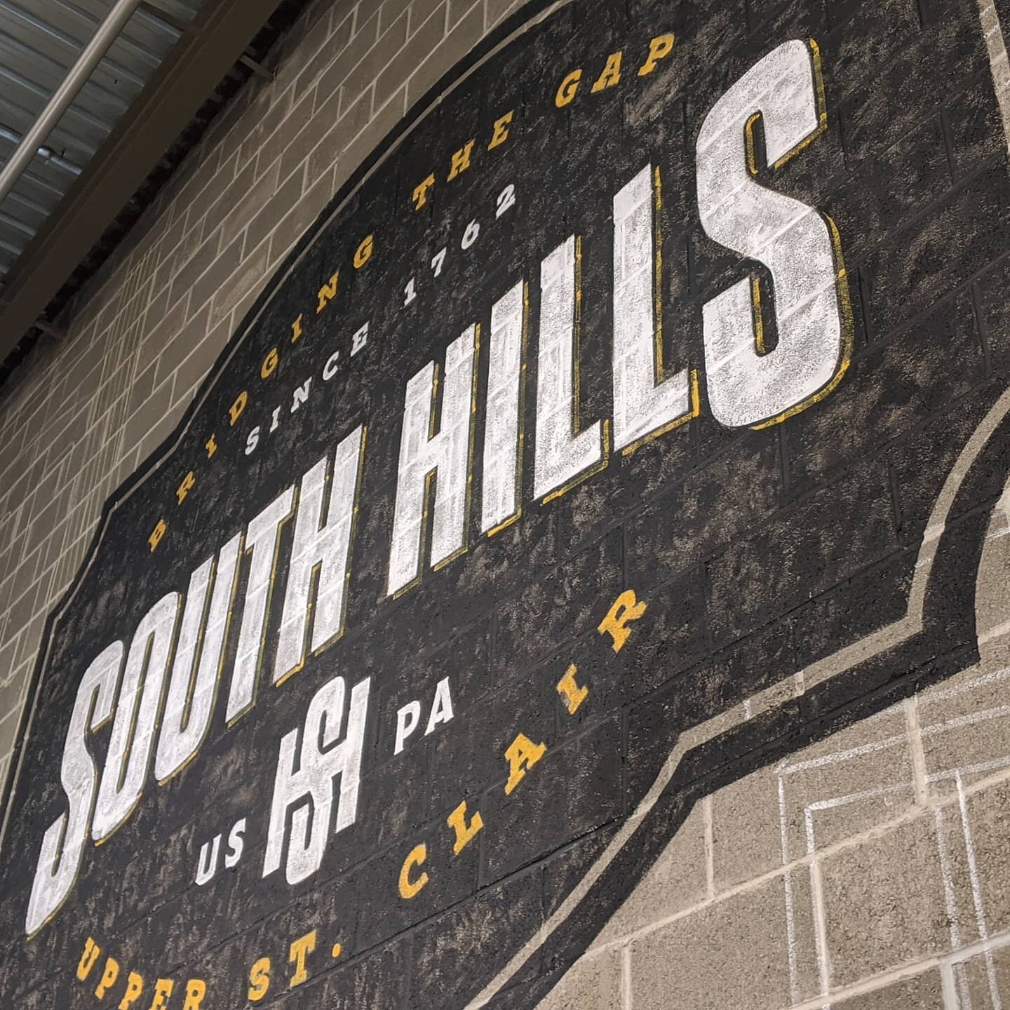 We recently had the opportunity to visit a store that we designed a few years ago for @wholefoods South Hills, Pennsylvania. In an effort to connect this upper class suburb to it's steel city neighbor to the North (Pittsburgh) we used materials and d