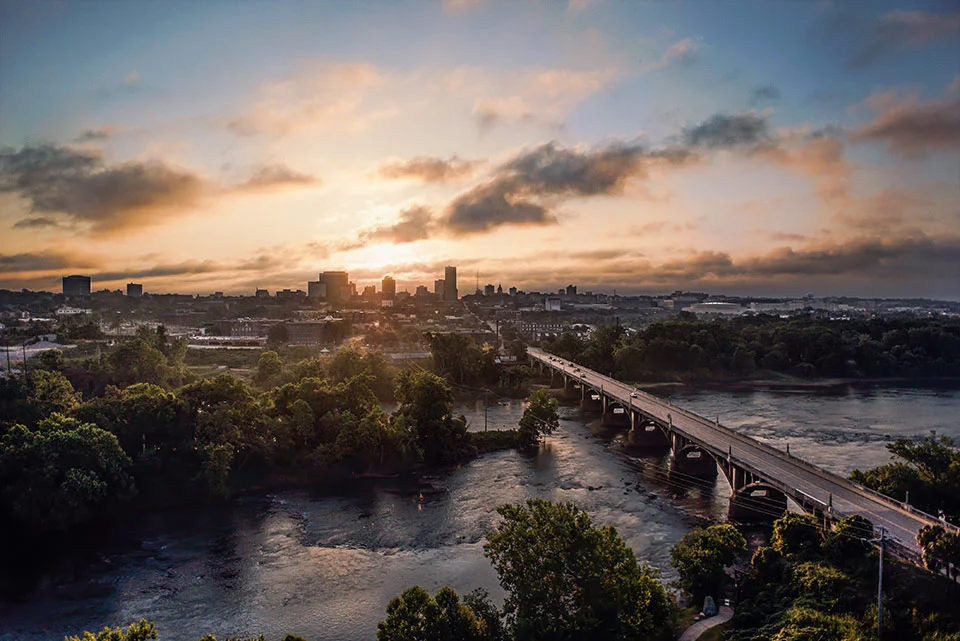 A Riverbank History of the Midlands