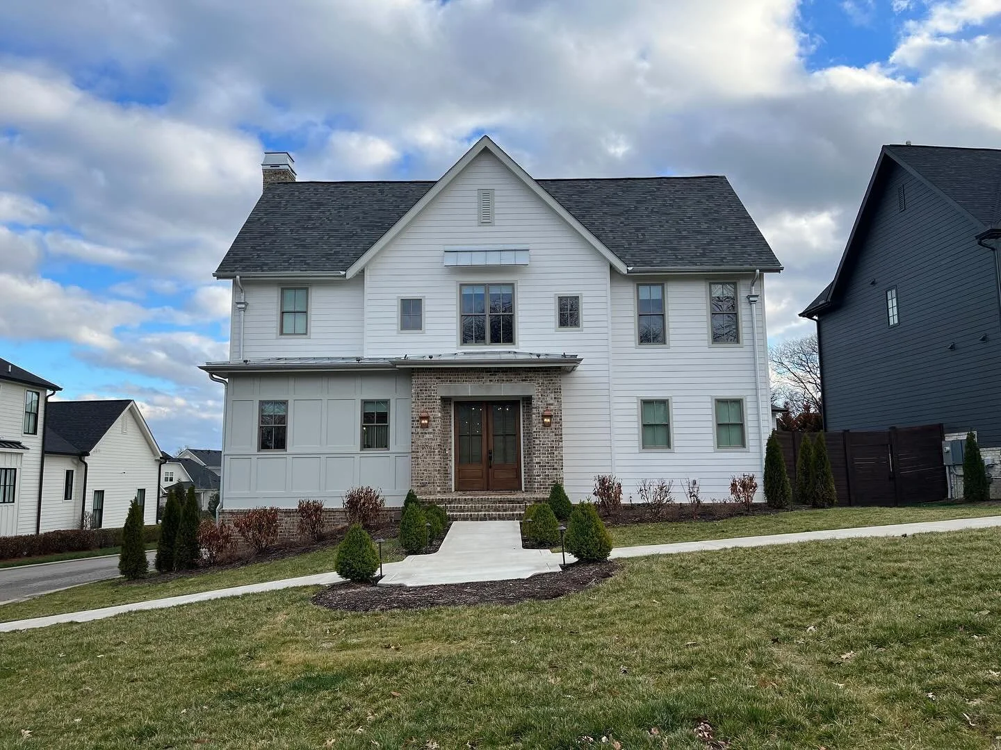 Throwback to our stunning custom home in Franklin, TN, completed just a few months ago! From groundbreaking to final touches, witness the journey of creating a dream residence. #CustomHomes #FranklinTN #DreamHome #LuxuryLiving #HomeBuilder #Construct