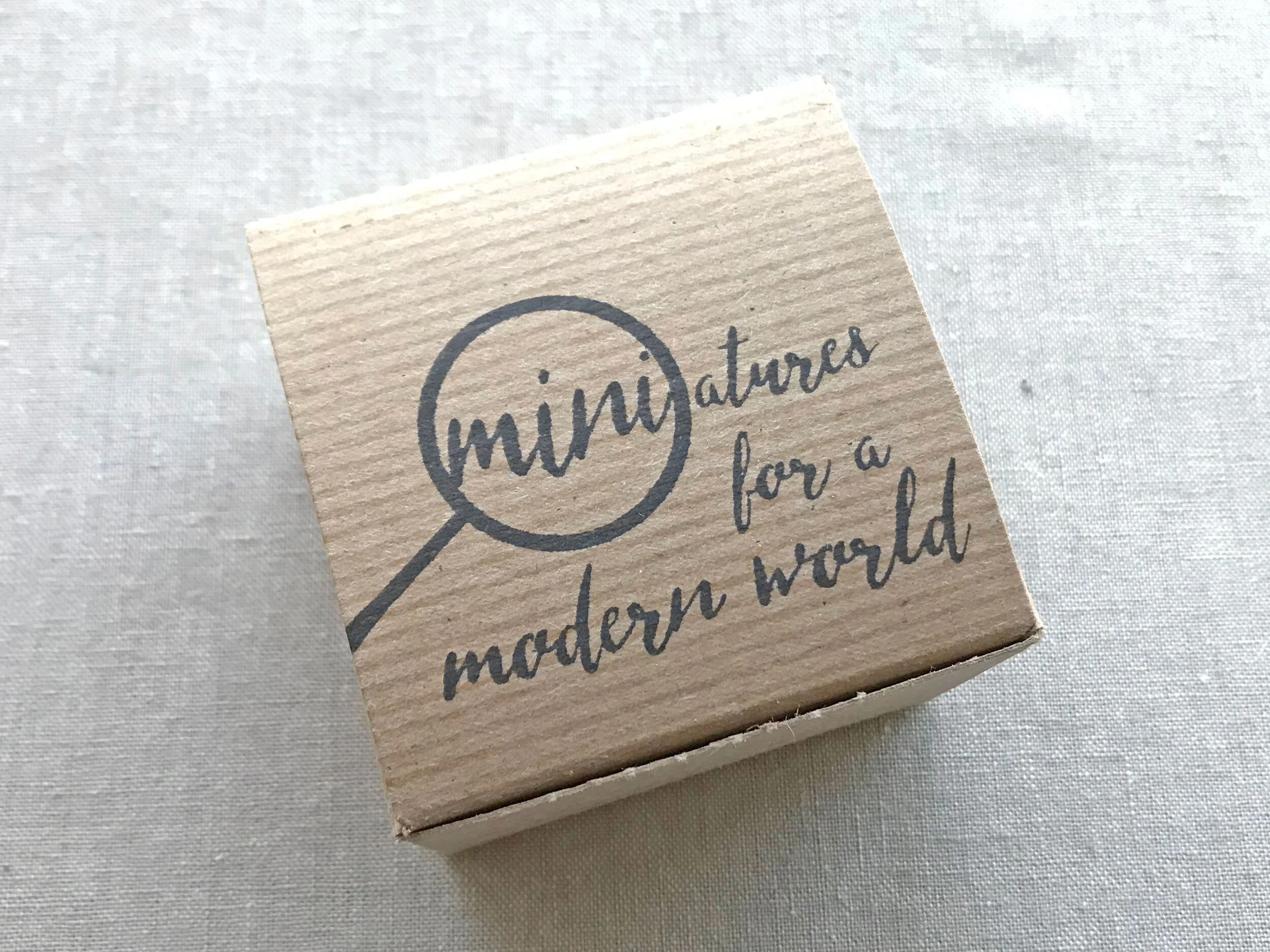 Becky-Wareing-Steele_Packaging_Medium-Box.jpg