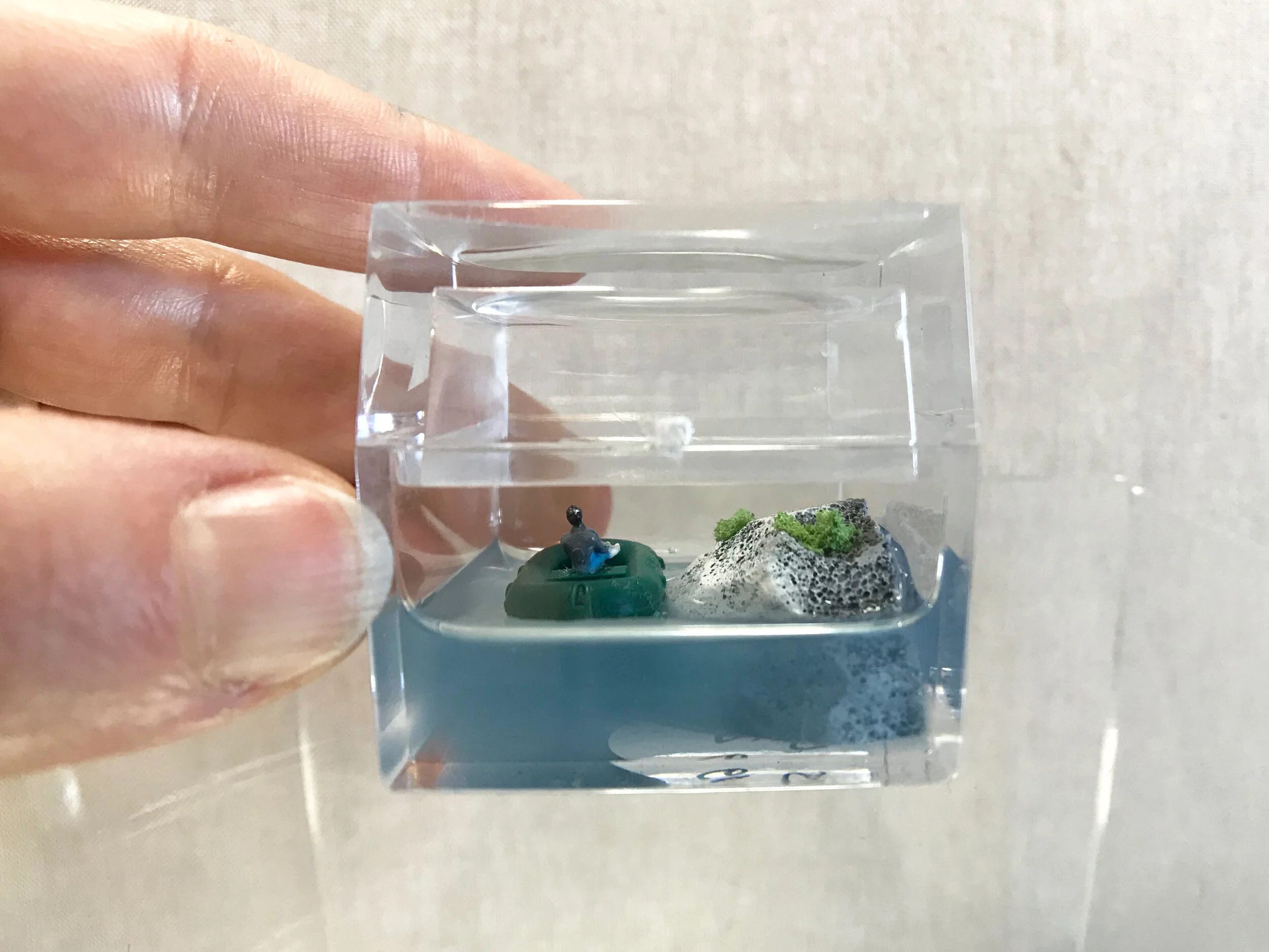 Lonely_Island_Diorama_9_Becky_Wareing_Steele_5_web.jpg