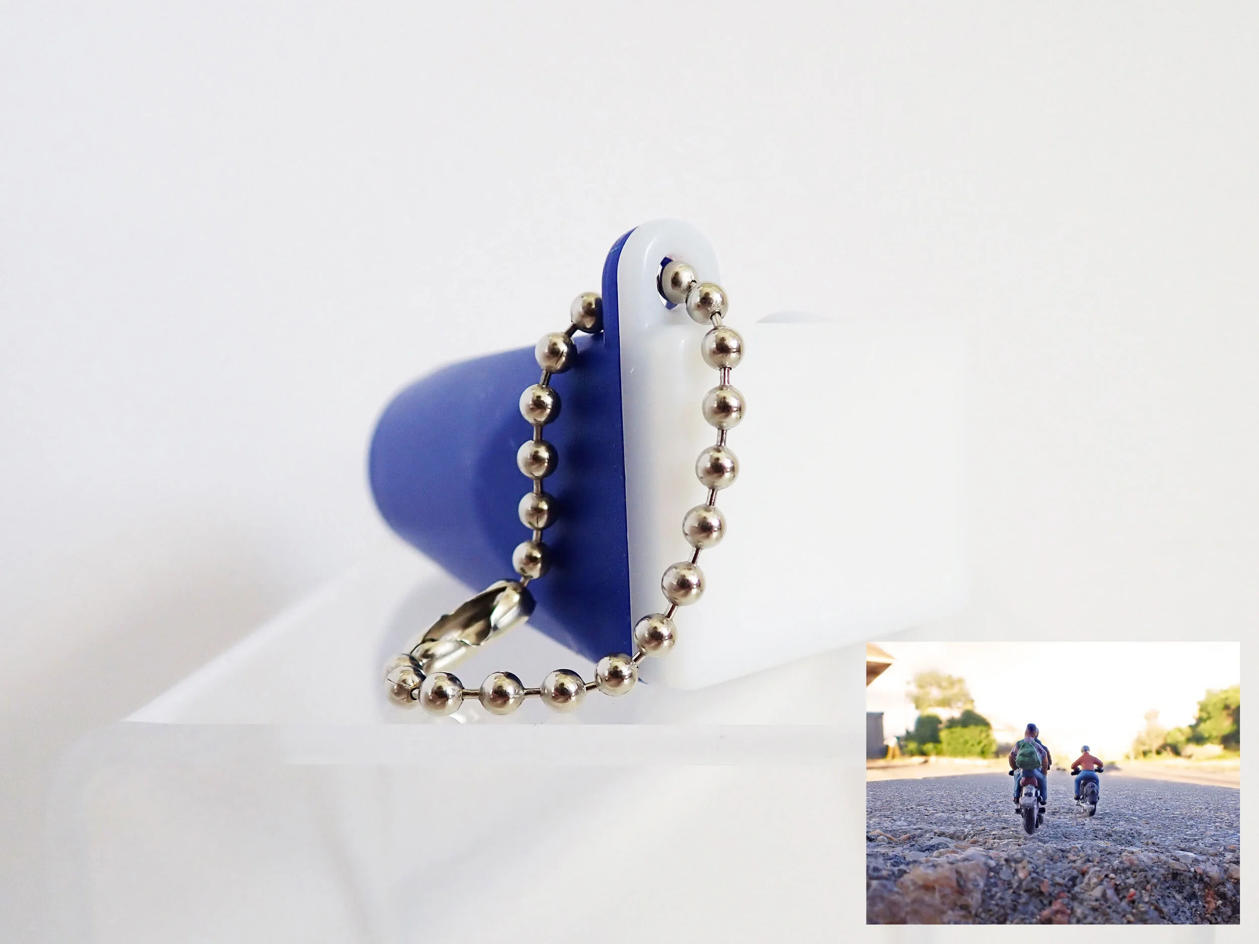 KeyChainPhotoViewer_BeckyWareingSteele_CobaltBlue_TheRoadAhead_web.jpg