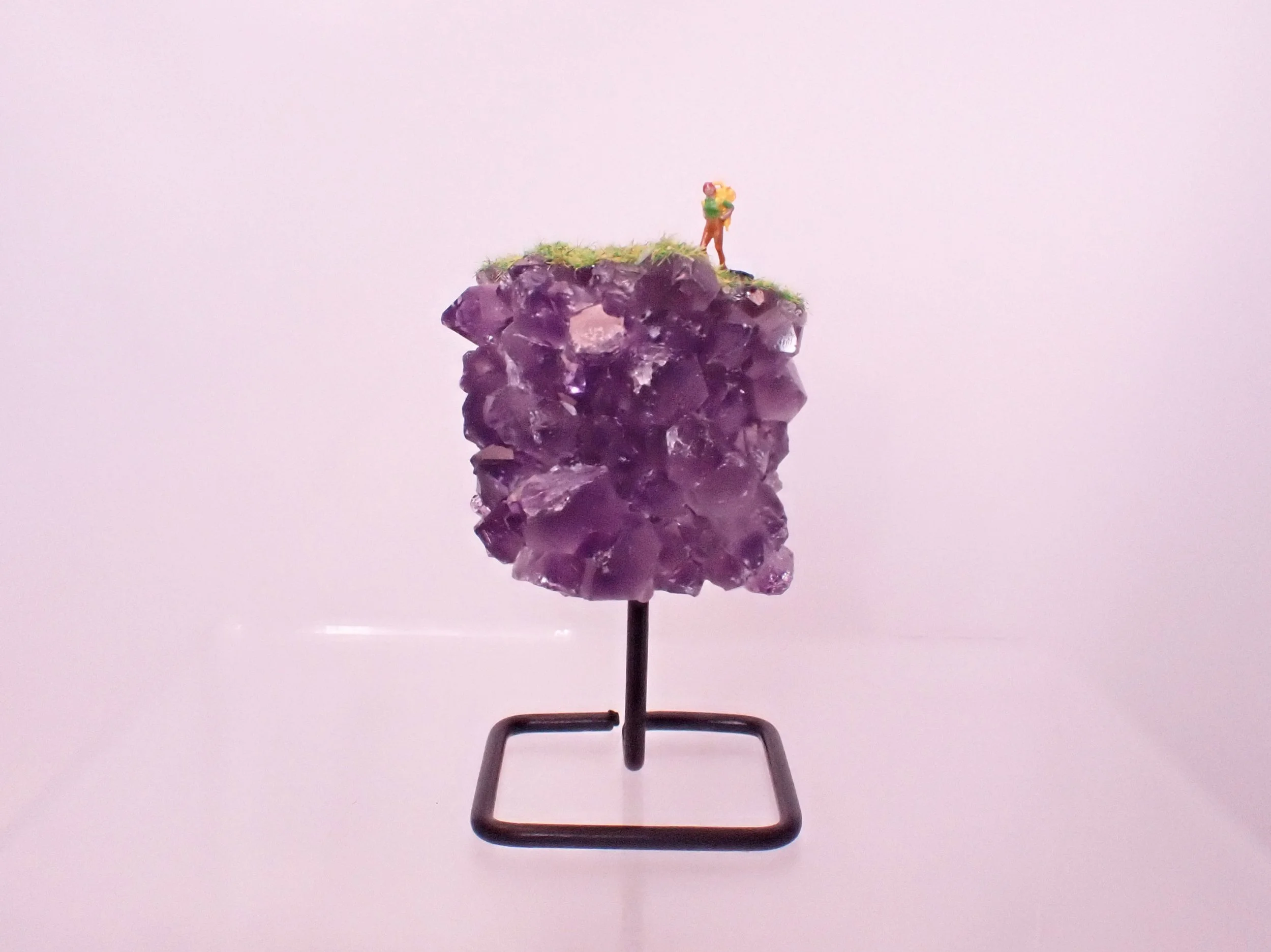Amethyst-Metal-Stand-Diorama_2_Becky-Wareing-Steele_7.jpg