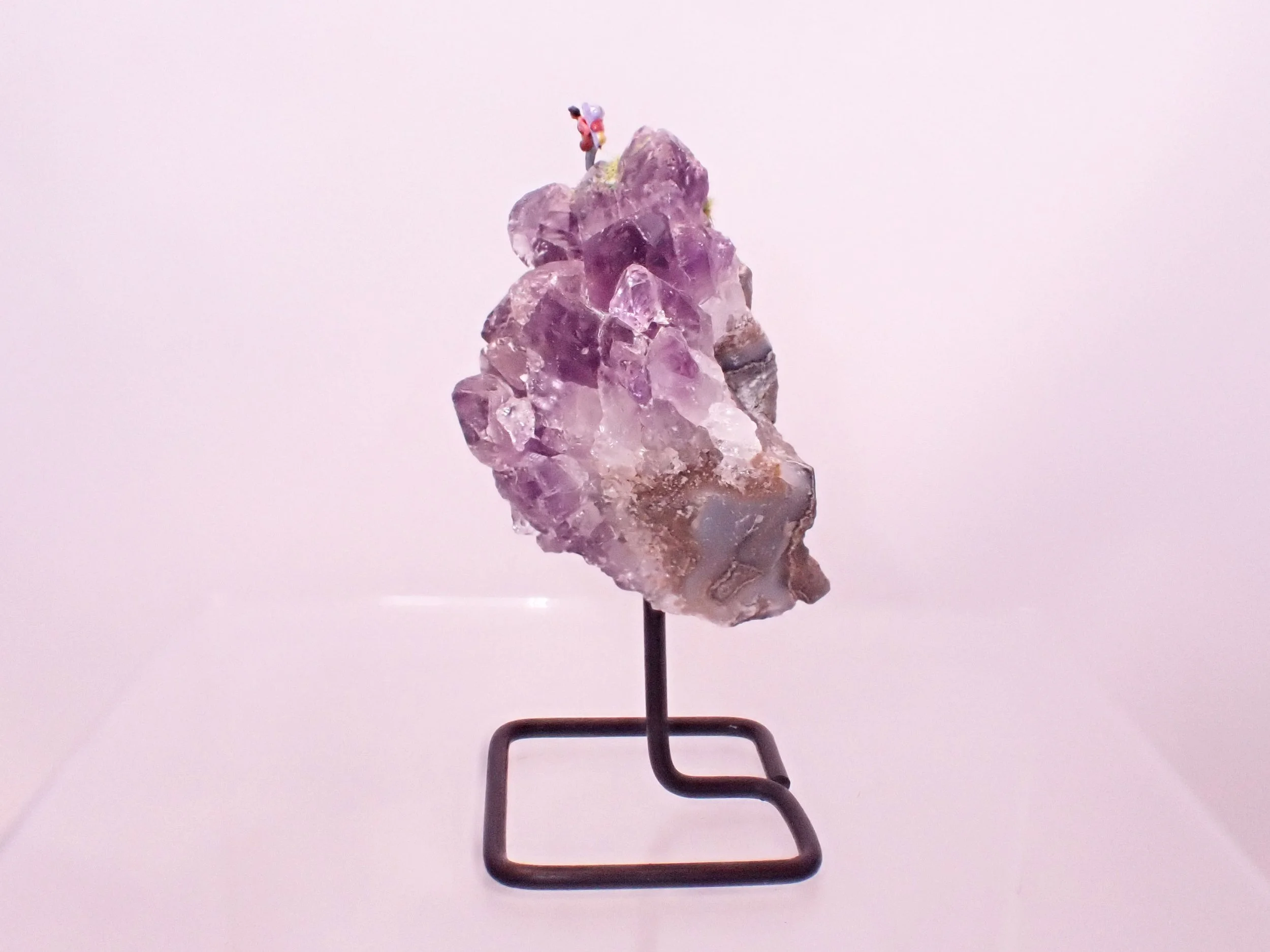 Amethyst-Metal-Stand-Diorama_5_Becky-Wareing-Steele_6.jpg