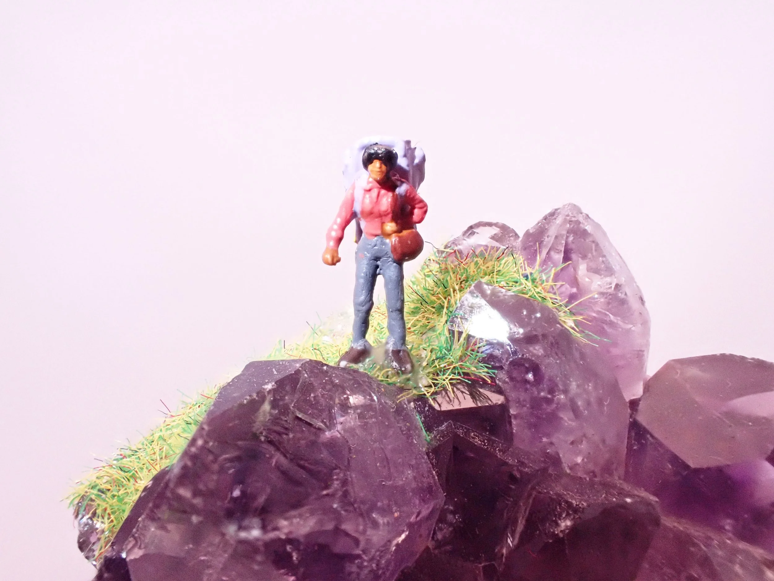 Amethyst-Metal-Stand-Diorama_5_Becky-Wareing-Steele_4.jpg