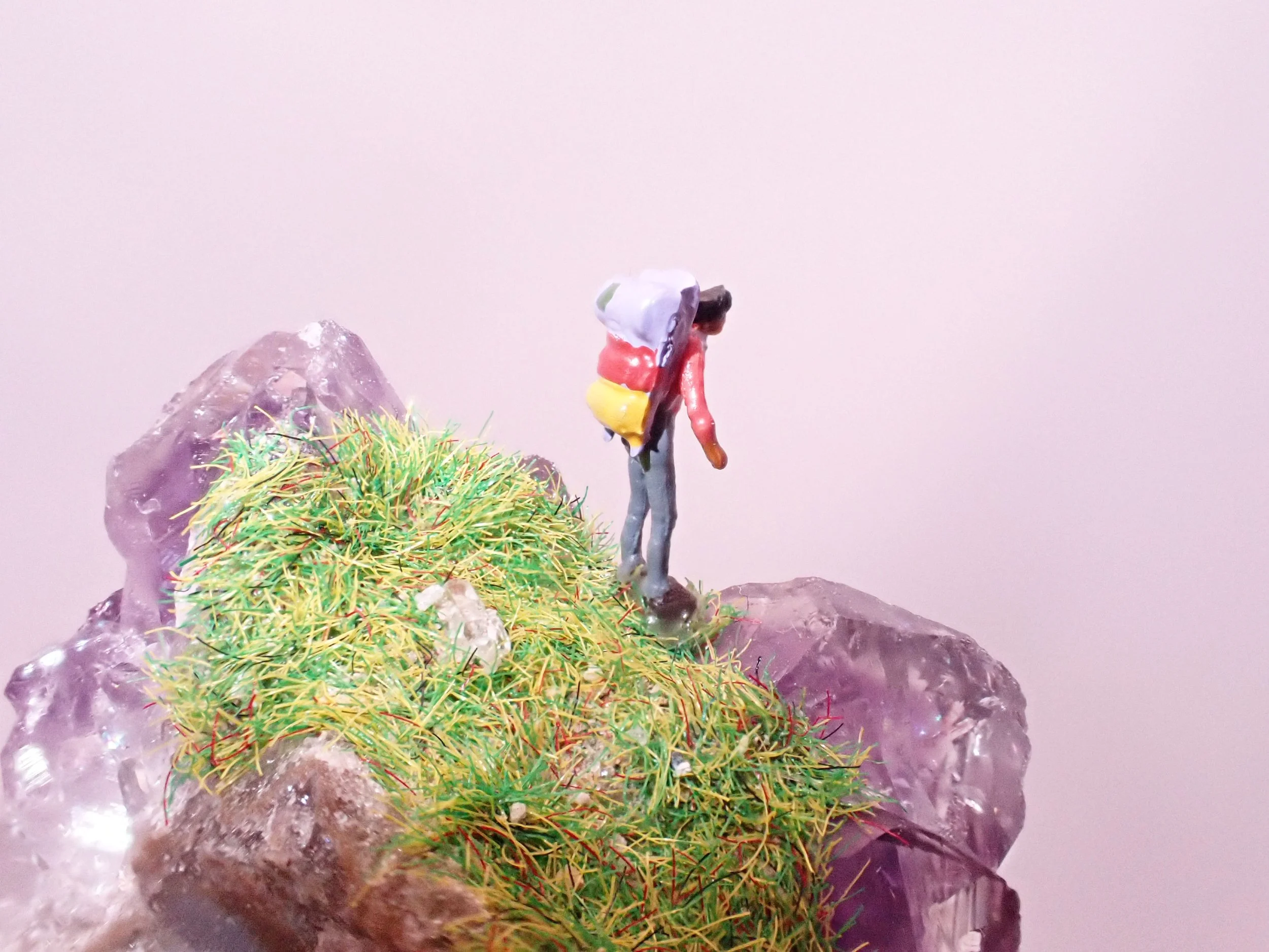 Amethyst-Metal-Stand-Diorama_5_Becky-Wareing-Steele_3.jpg