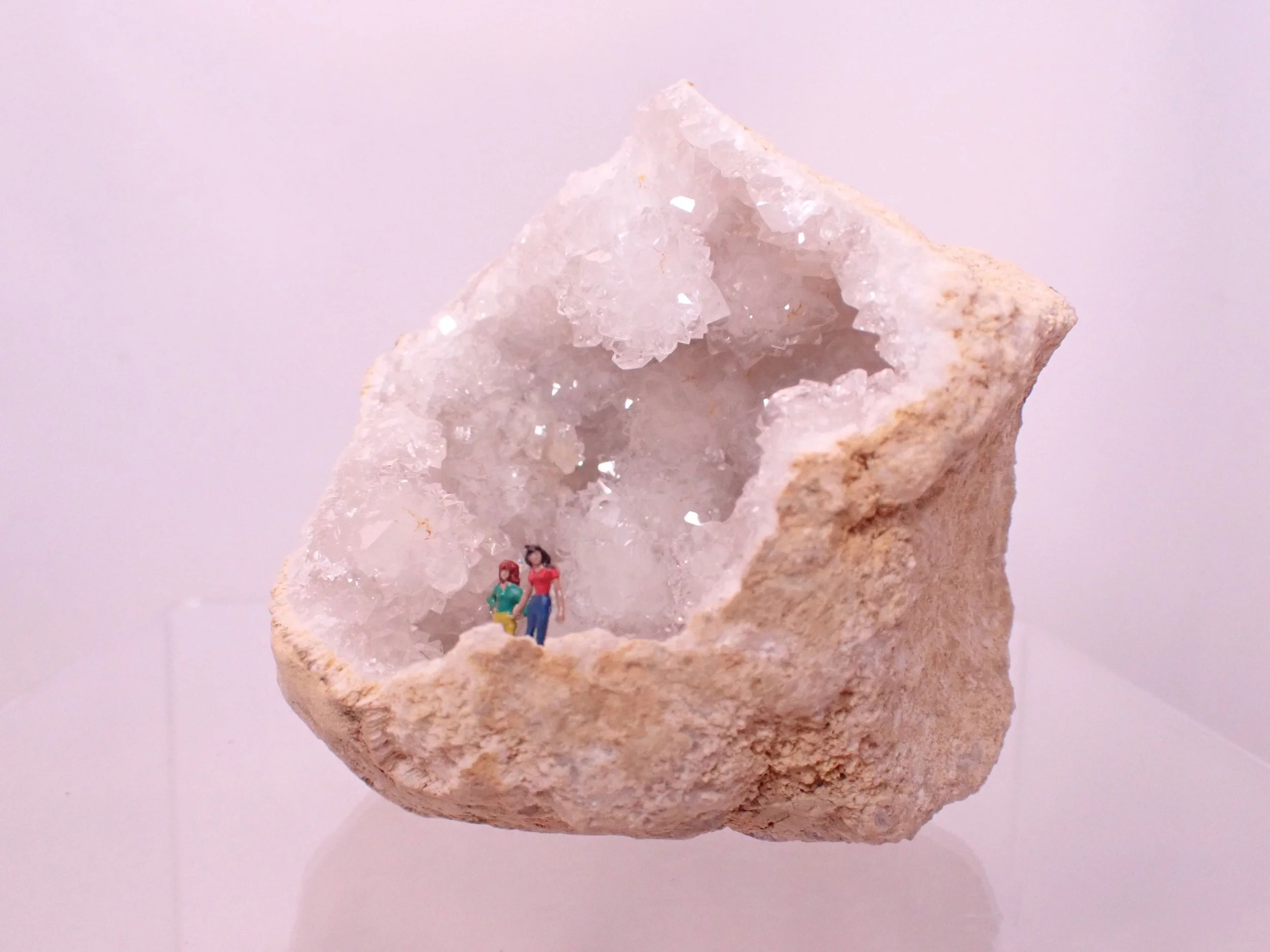 Quartz-Crystal-Diorama_3_Becky-Wareing-Steele_3_web.jpg