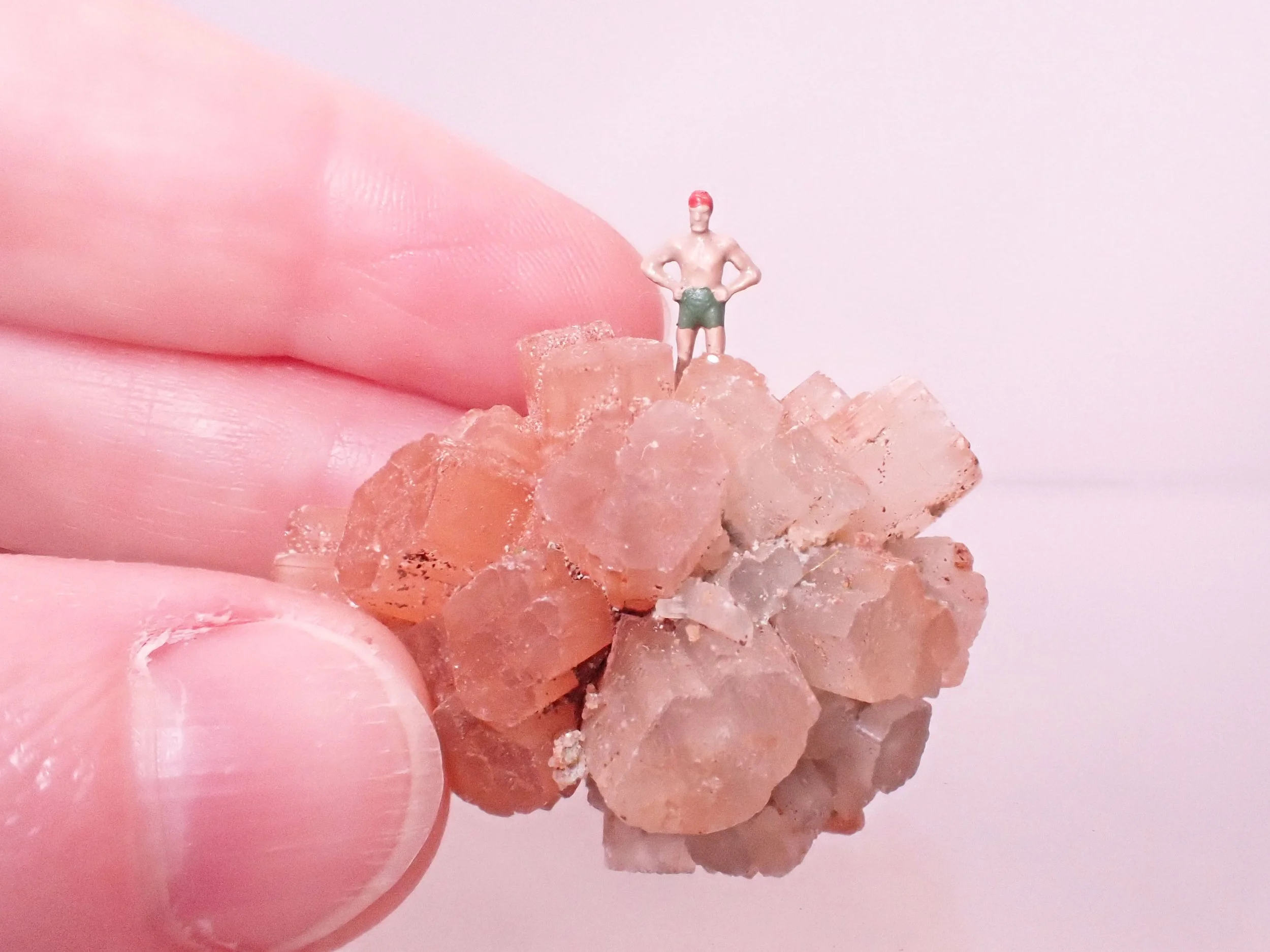 Red-Aragonite-Crystal-Diorama_2_Becky-Wareing-Steele_3_web.jpg