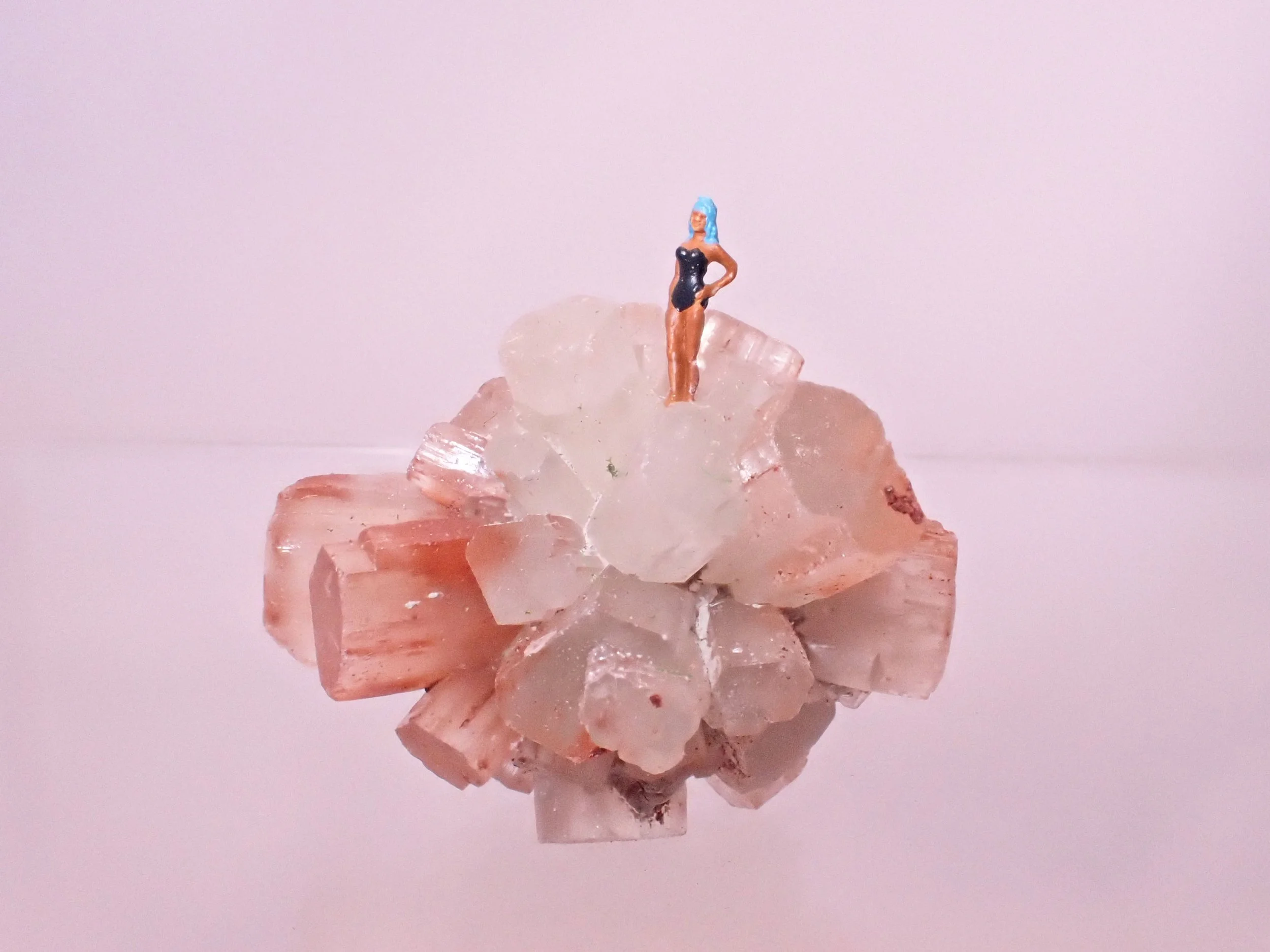 Red-Aragonite-Crystal-Diorama_4_Becky-Wareing-Steele_5_web.jpg