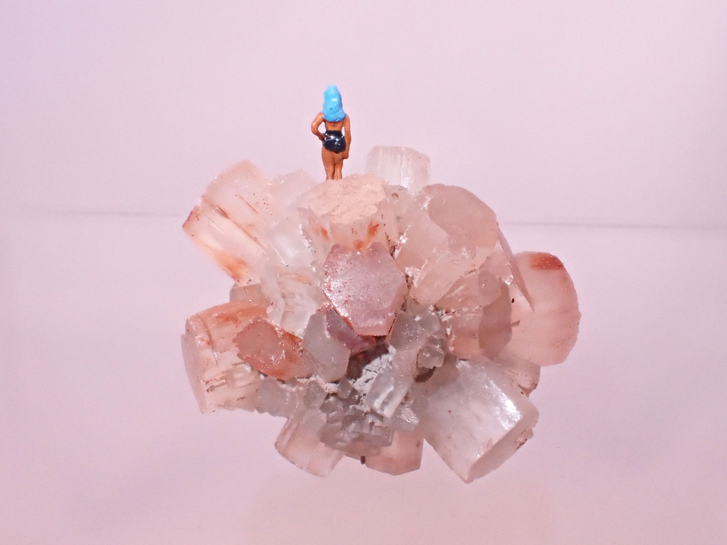 Red-Aragonite-Crystal-Diorama_4_Becky-Wareing-Steele_4_web.jpg