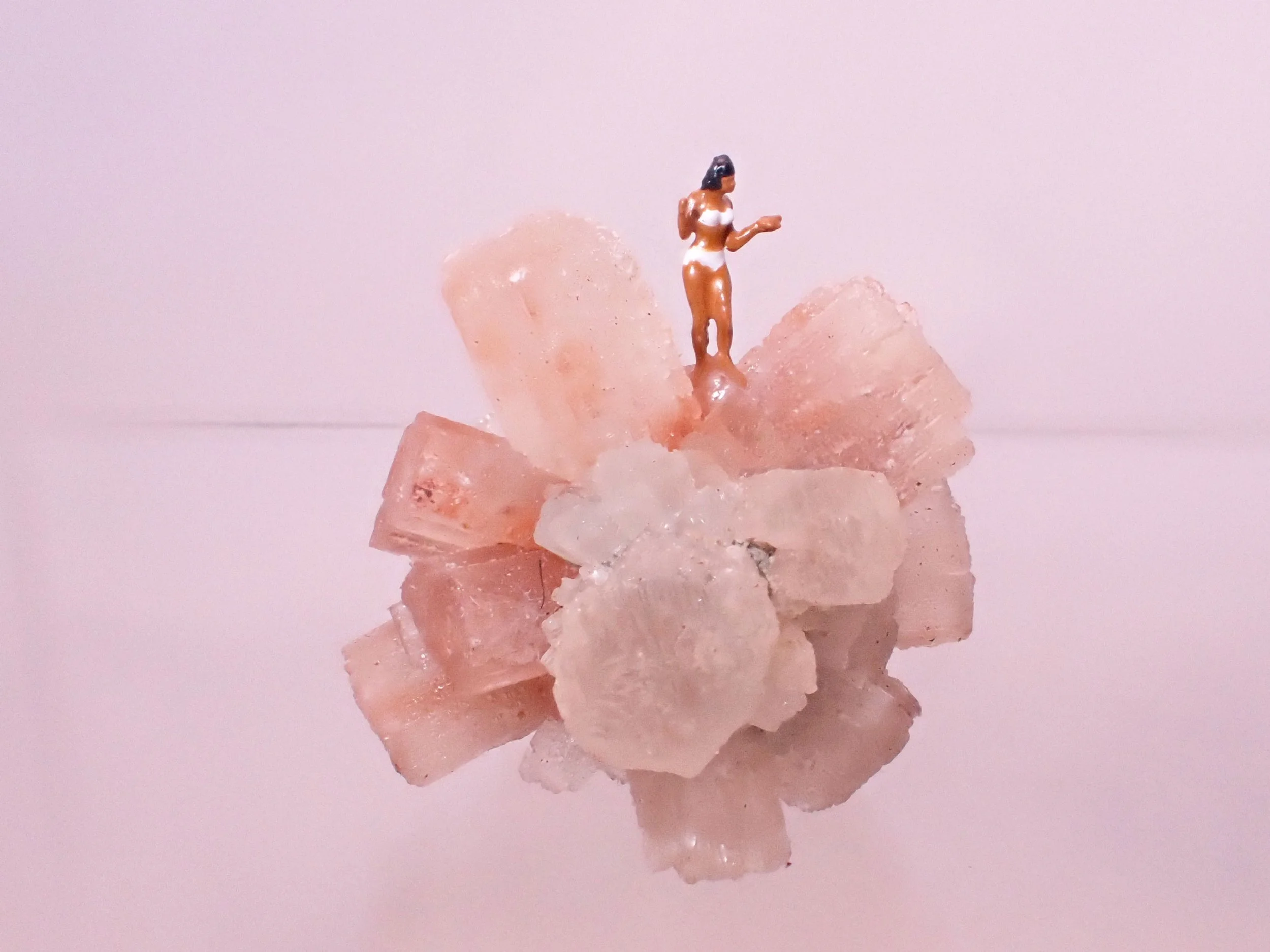 Red-Aragonite-Crystal-Diorama_6_Becky-Wareing-Steele_4_web.jpg