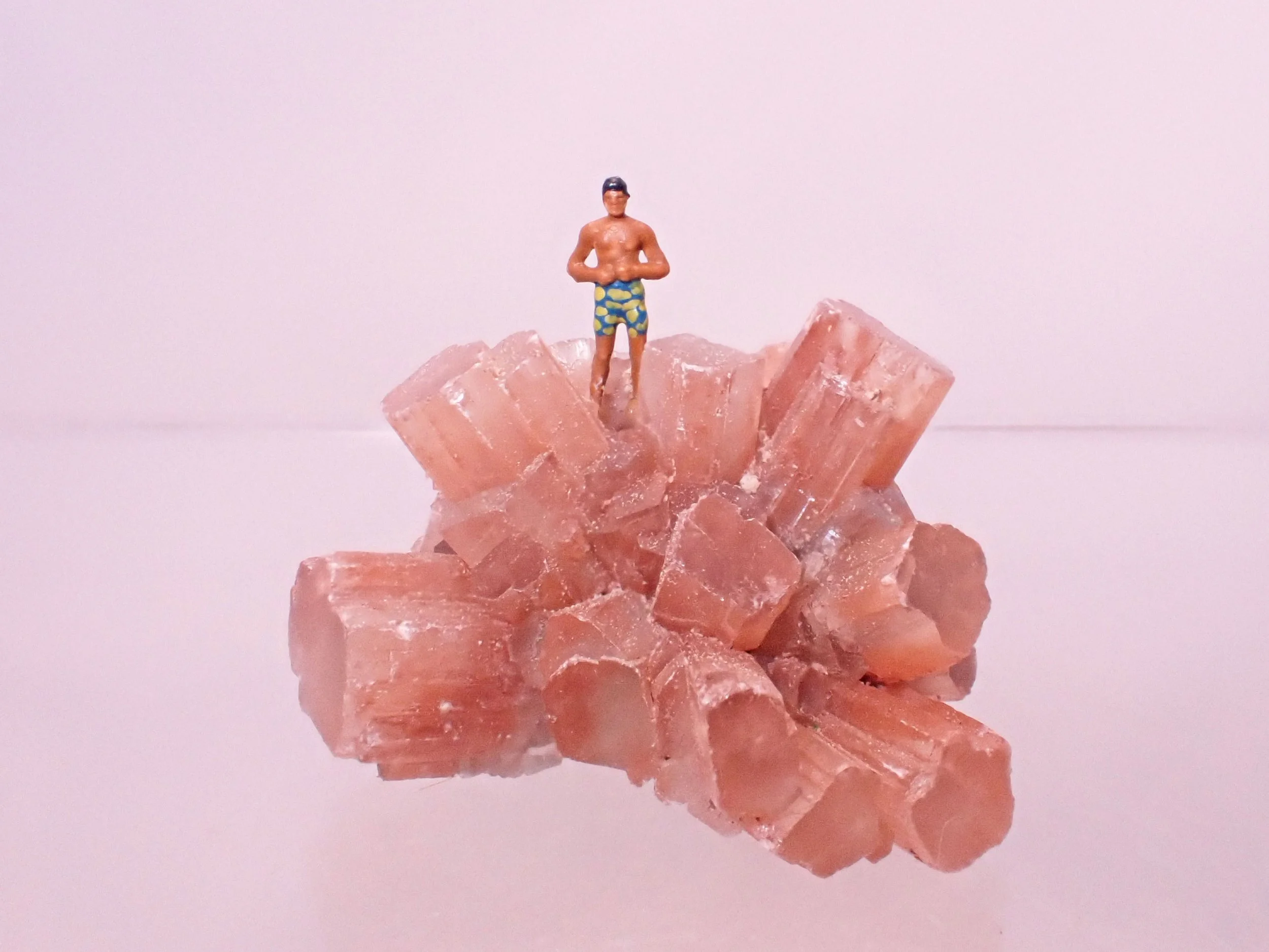 Red-Aragonite-Crystal-Diorama_7_Becky-Wareing-Steele_1_web.jpg