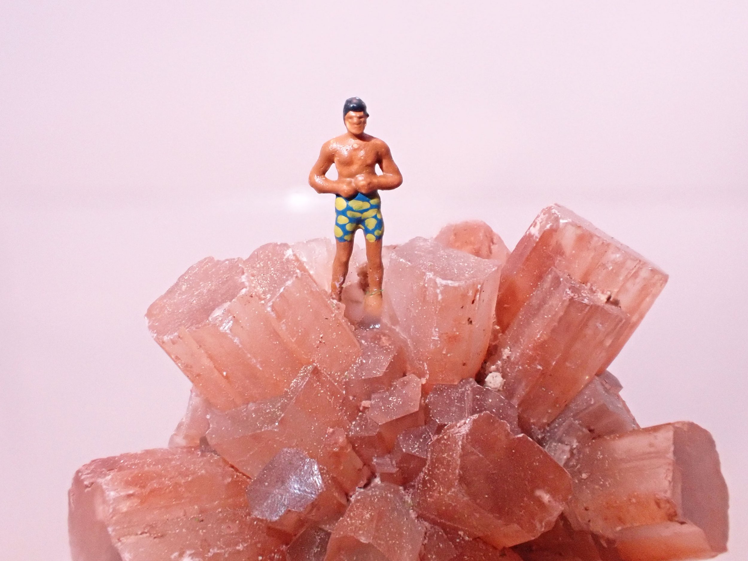 Red-Aragonite-Crystal-Diorama_7_Becky-Wareing-Steele_2_web.jpg