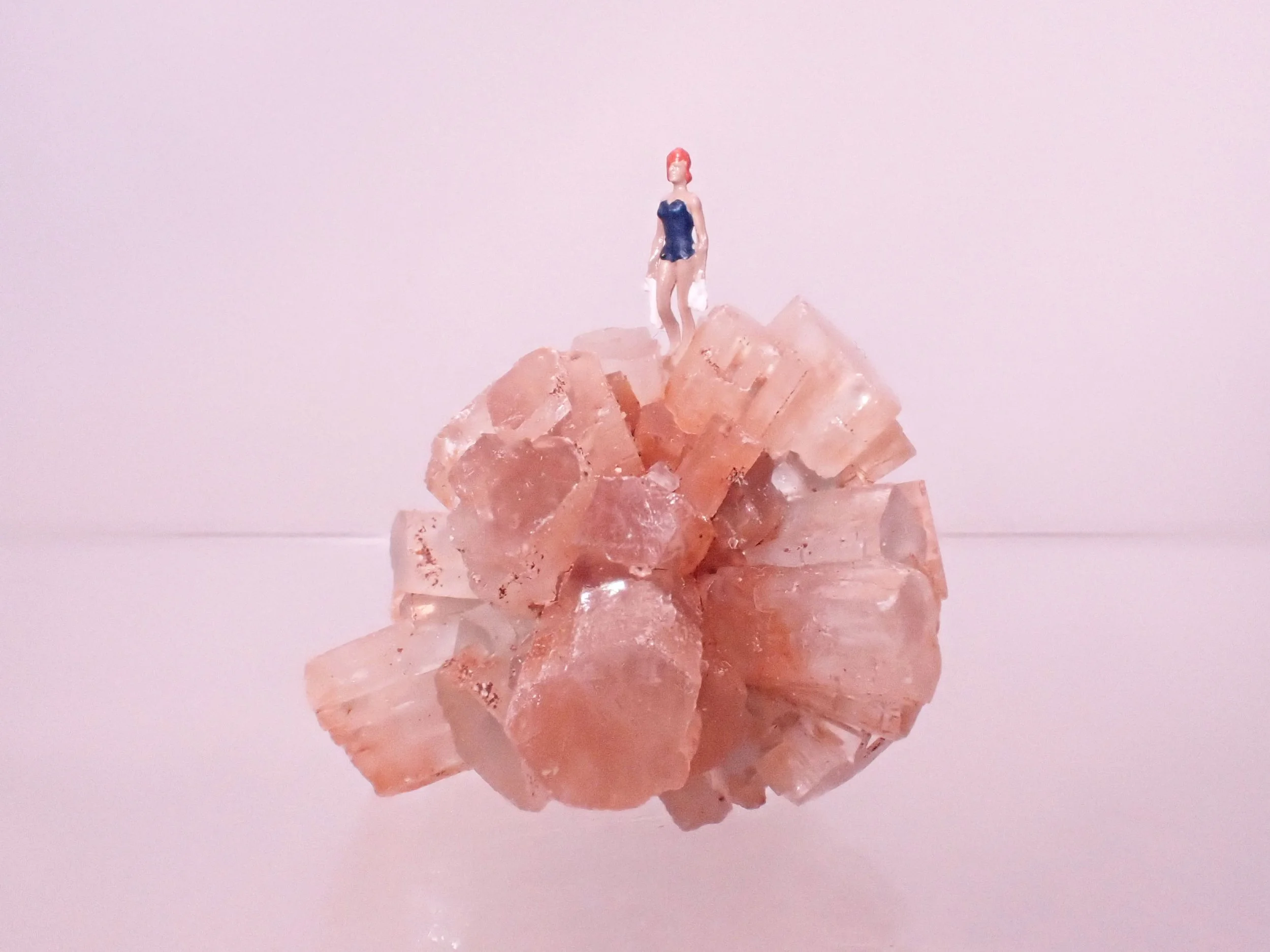 Red-Aragonite-Crystal-Diorama_8_Becky-Wareing-Steele_2_web.jpg