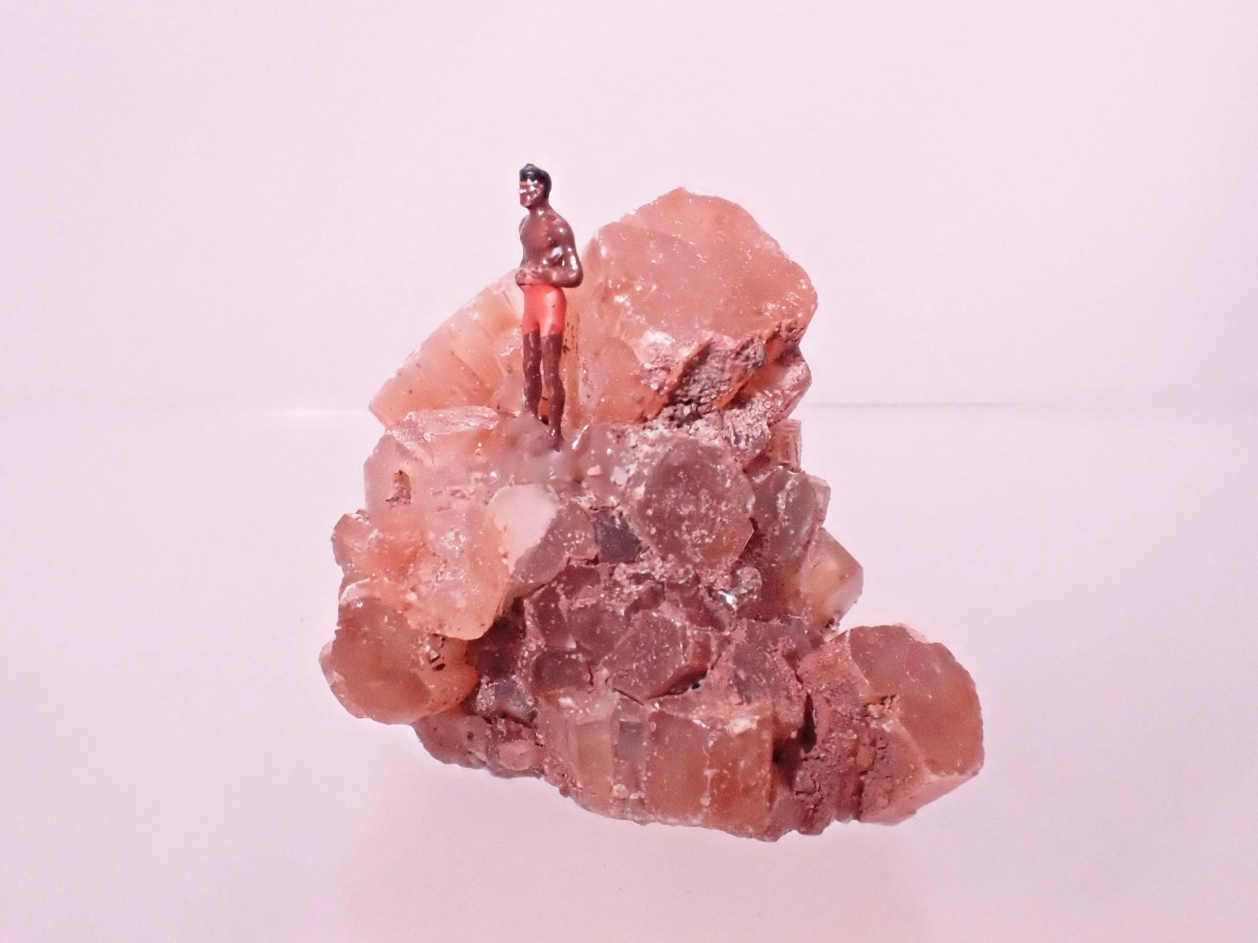 Red-Aragonite-Crystal-Diorama_9_Becky-Wareing-Steele_3_web.jpg
