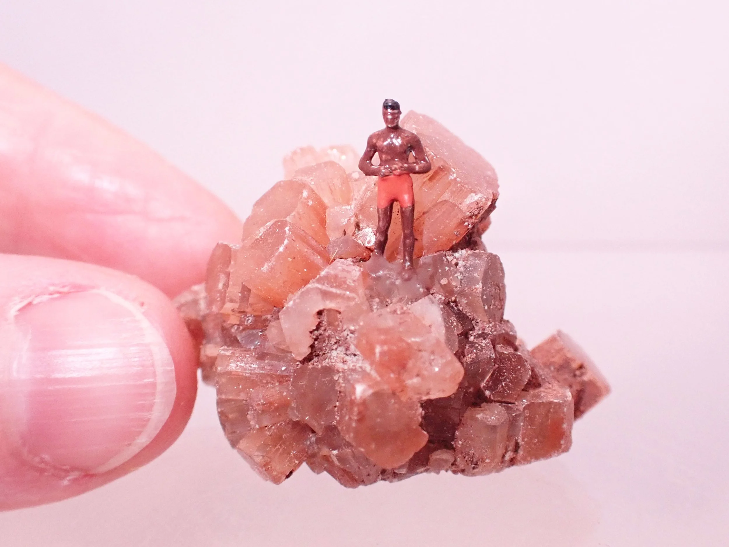 Red-Aragonite-Crystal-Diorama_9_Becky-Wareing-Steele_5_web.jpg