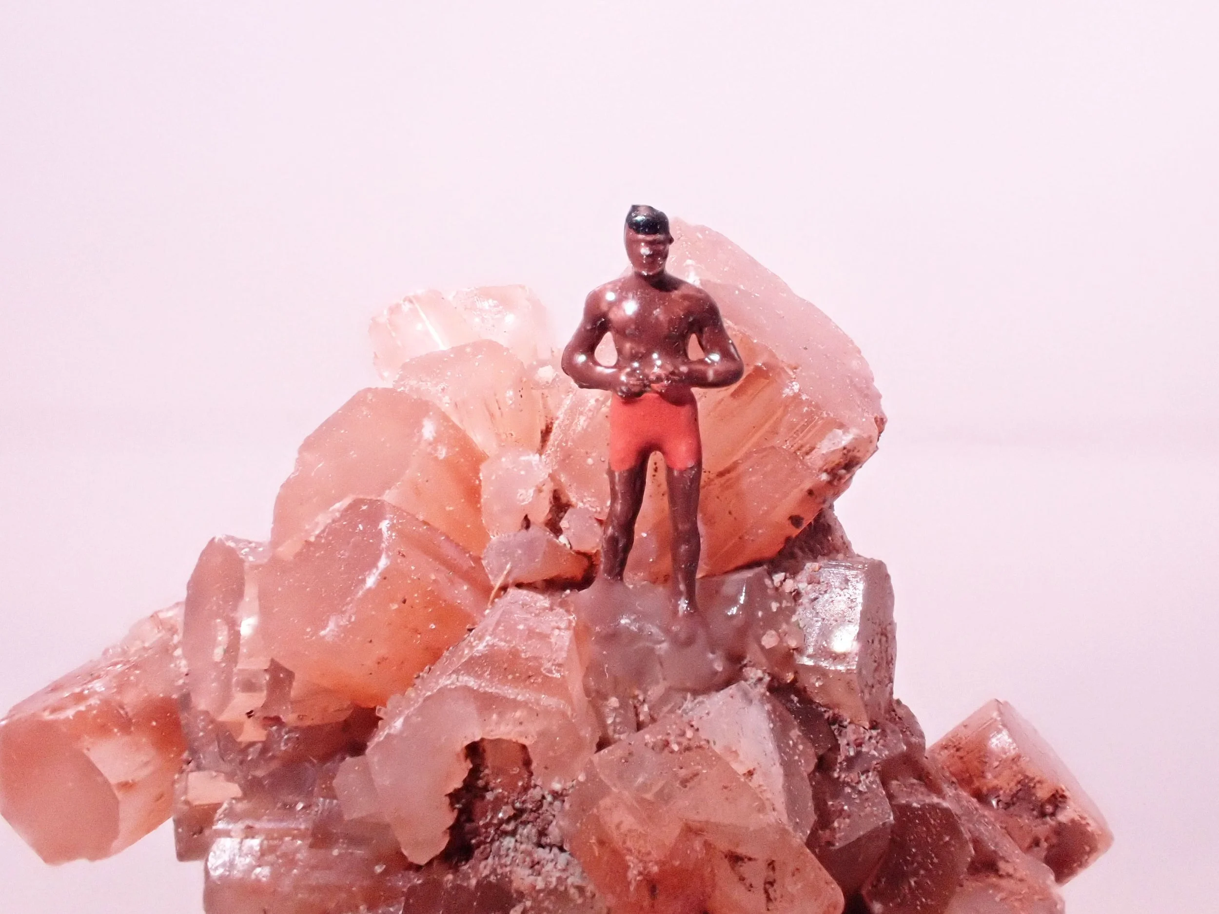 Red-Aragonite-Crystal-Diorama_9_Becky-Wareing-Steele_4_web.jpg