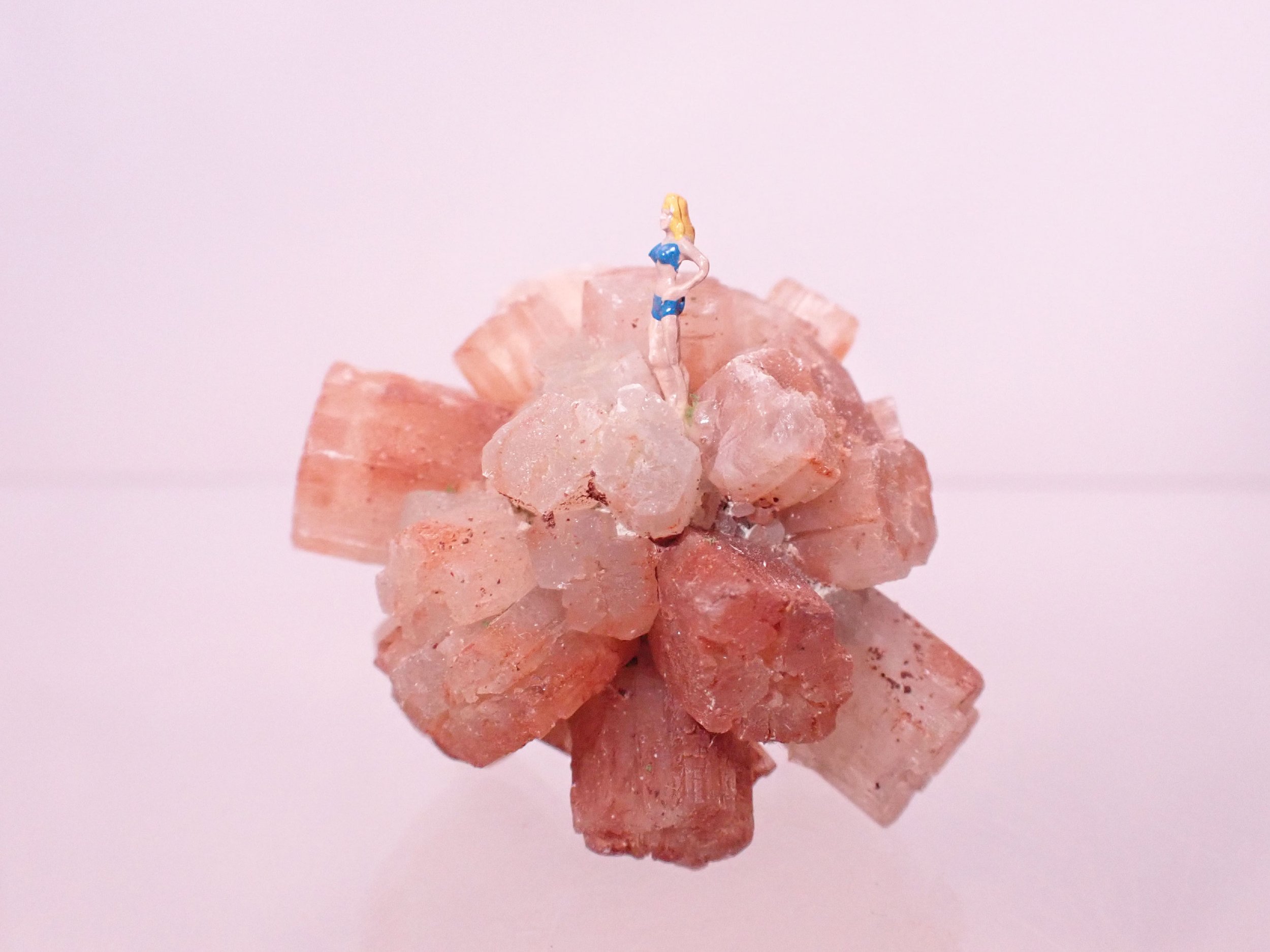Red-Aragonite-Crystal-Diorama_10_Becky-Wareing-Steele_2_web.jpg