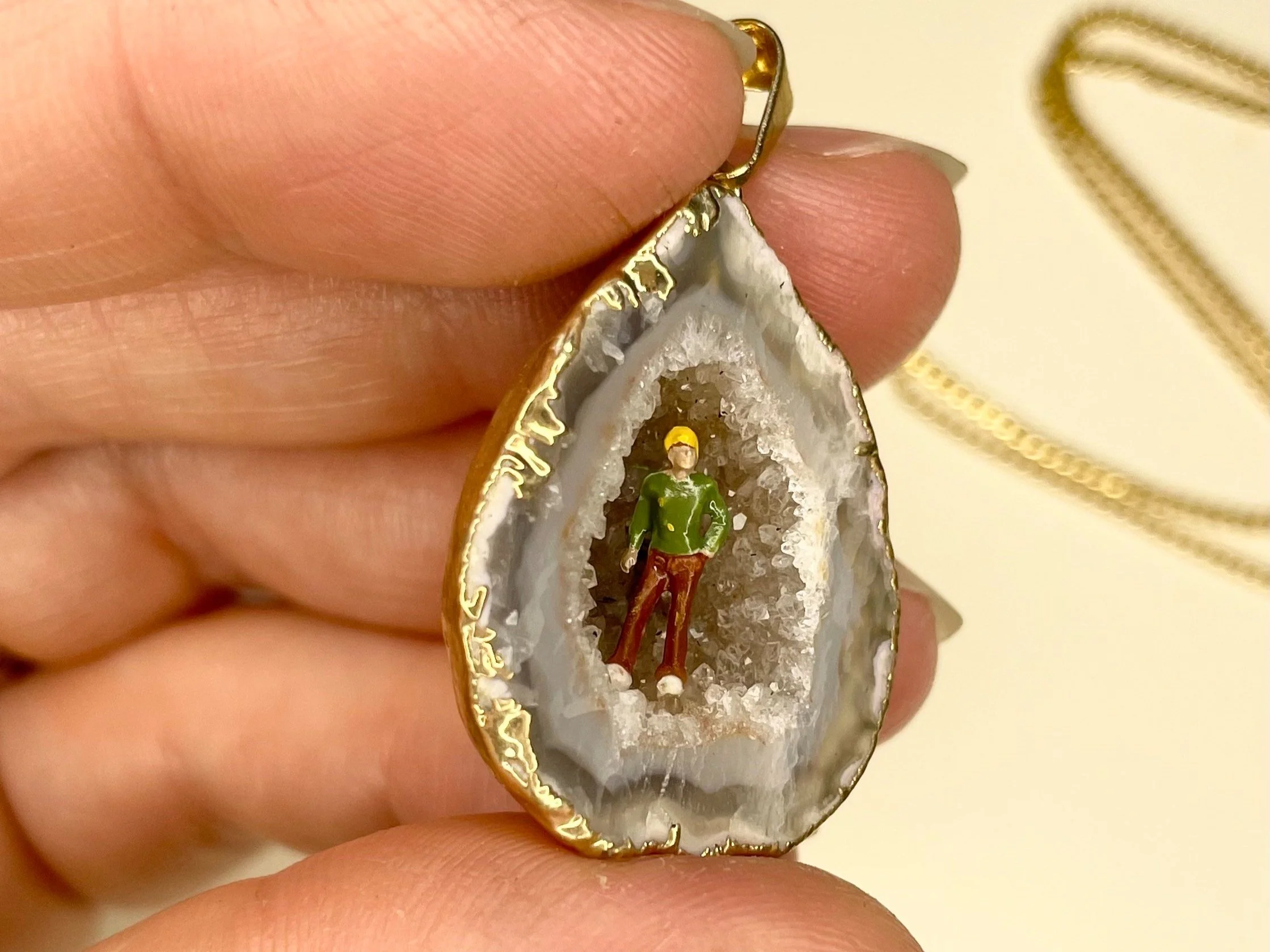Crystal+Diorama+Necklace_Becky+Wareing+Steele_6_2.jpg