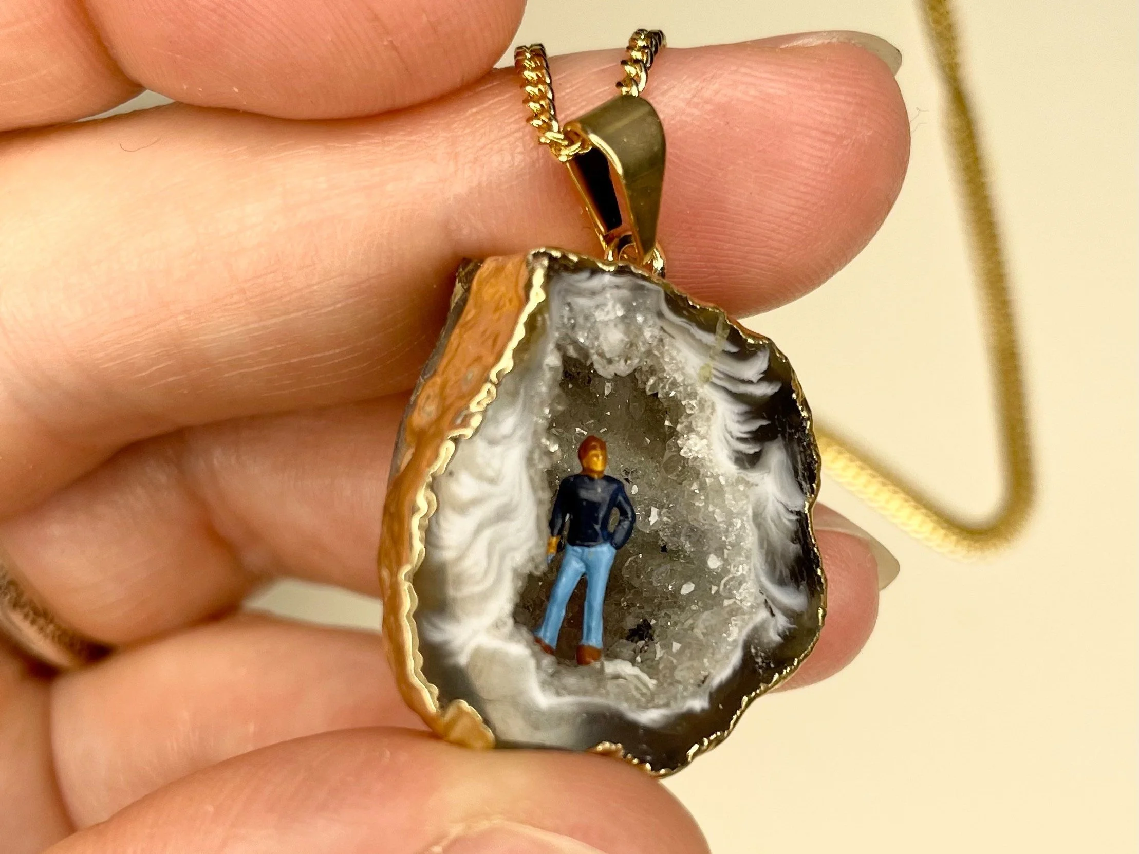 Crystal+Diorama+Necklace_Becky+Wareing+Steele_7_2.jpg