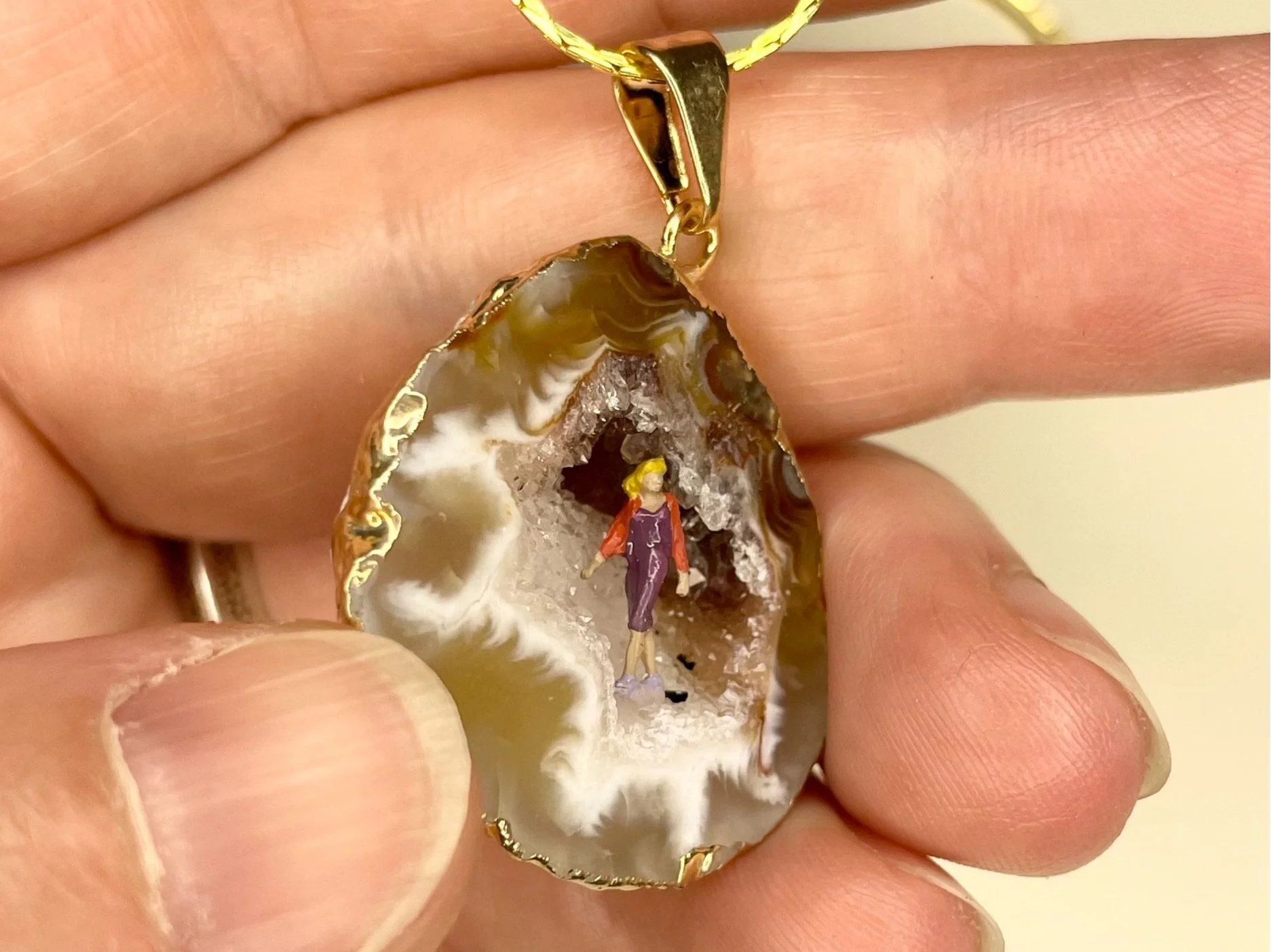 Crystal+Diorama+Necklace_Becky+Wareing+Steele_14_2.jpg