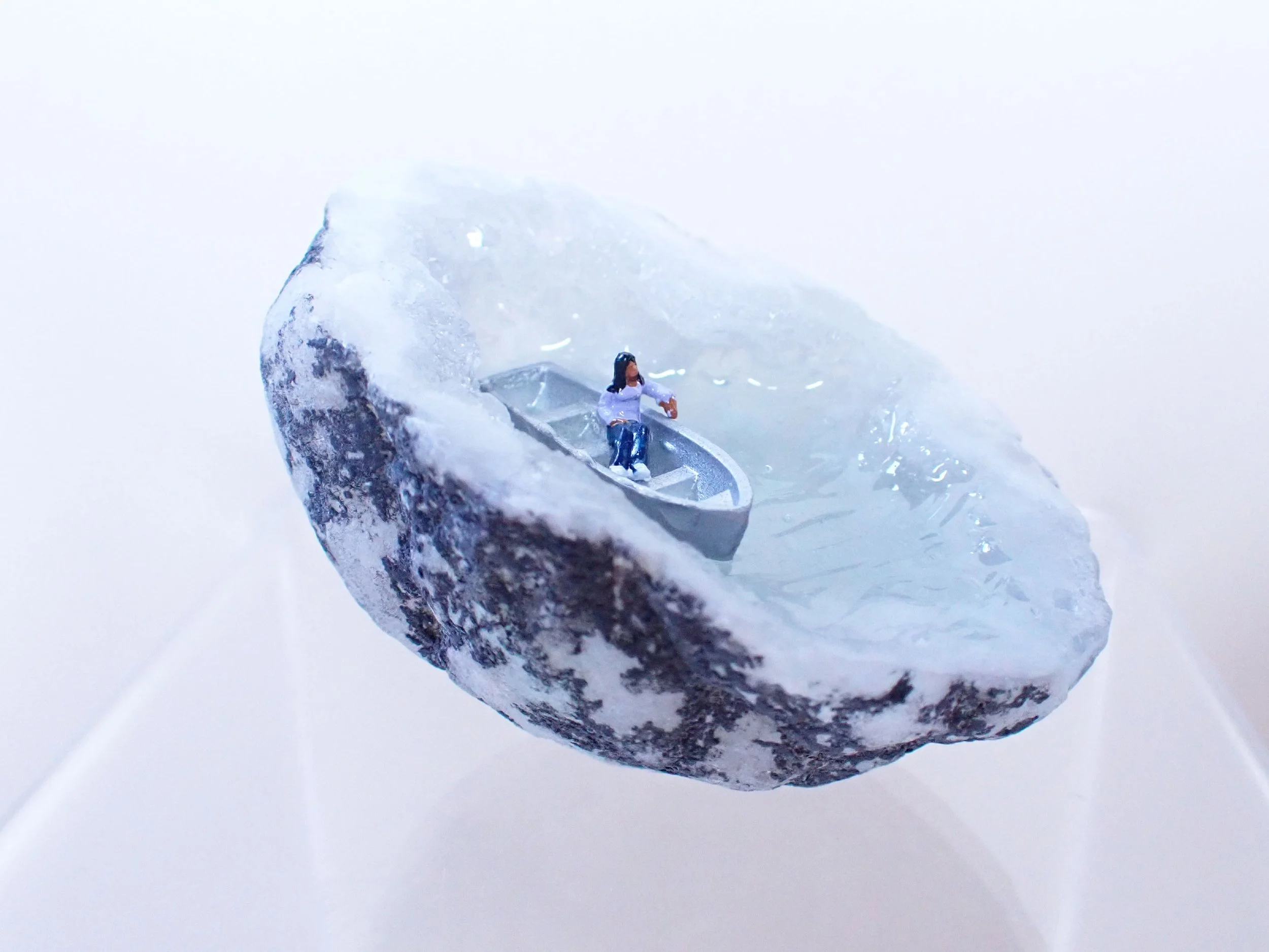 Mini-Crystal-Geode-Swimming-Hole-Diorama---5_3_web.jpg