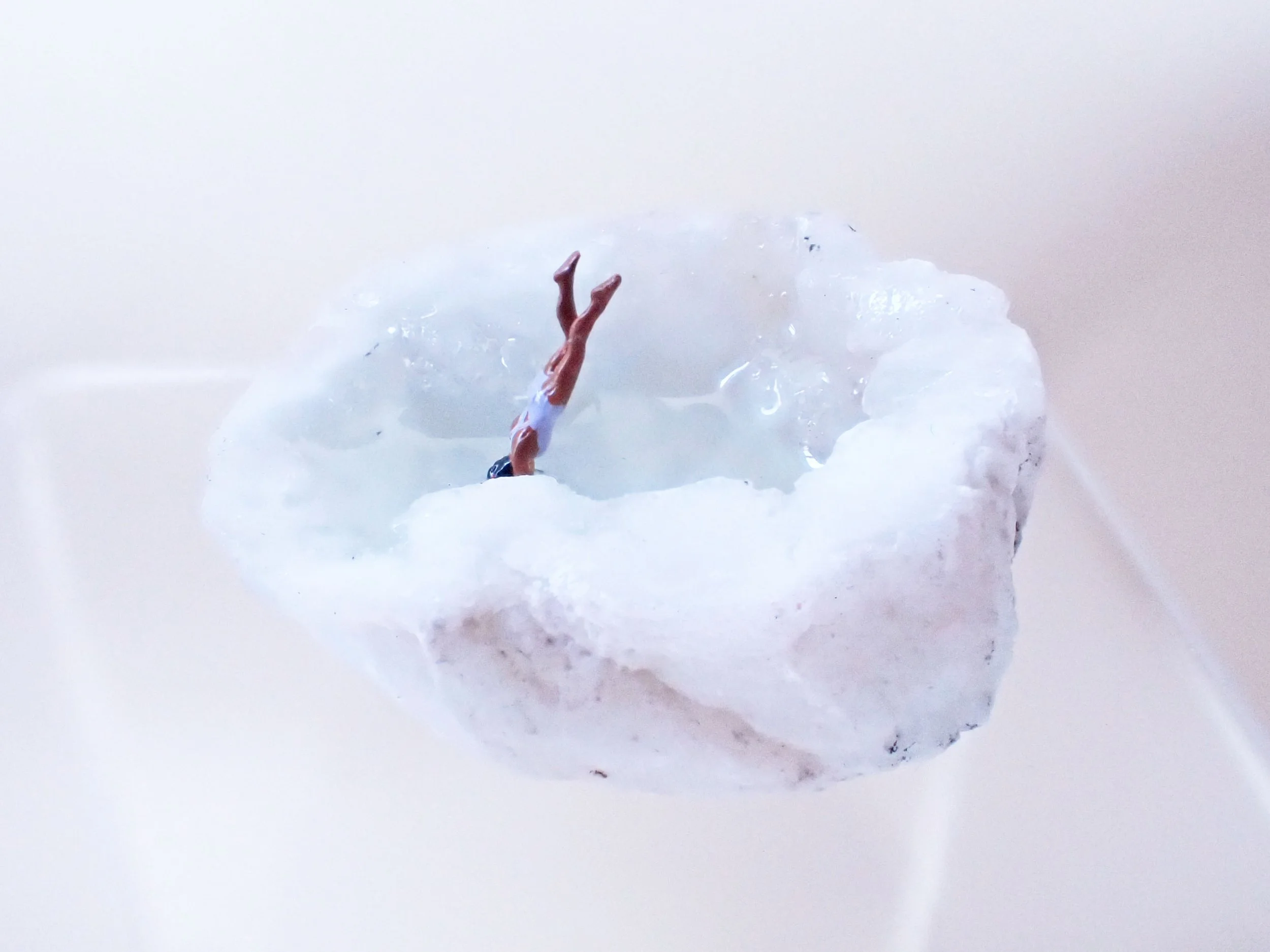 Mini-Crystal-Geode-Swimming-Hole-Diorama---7_3_web.jpg