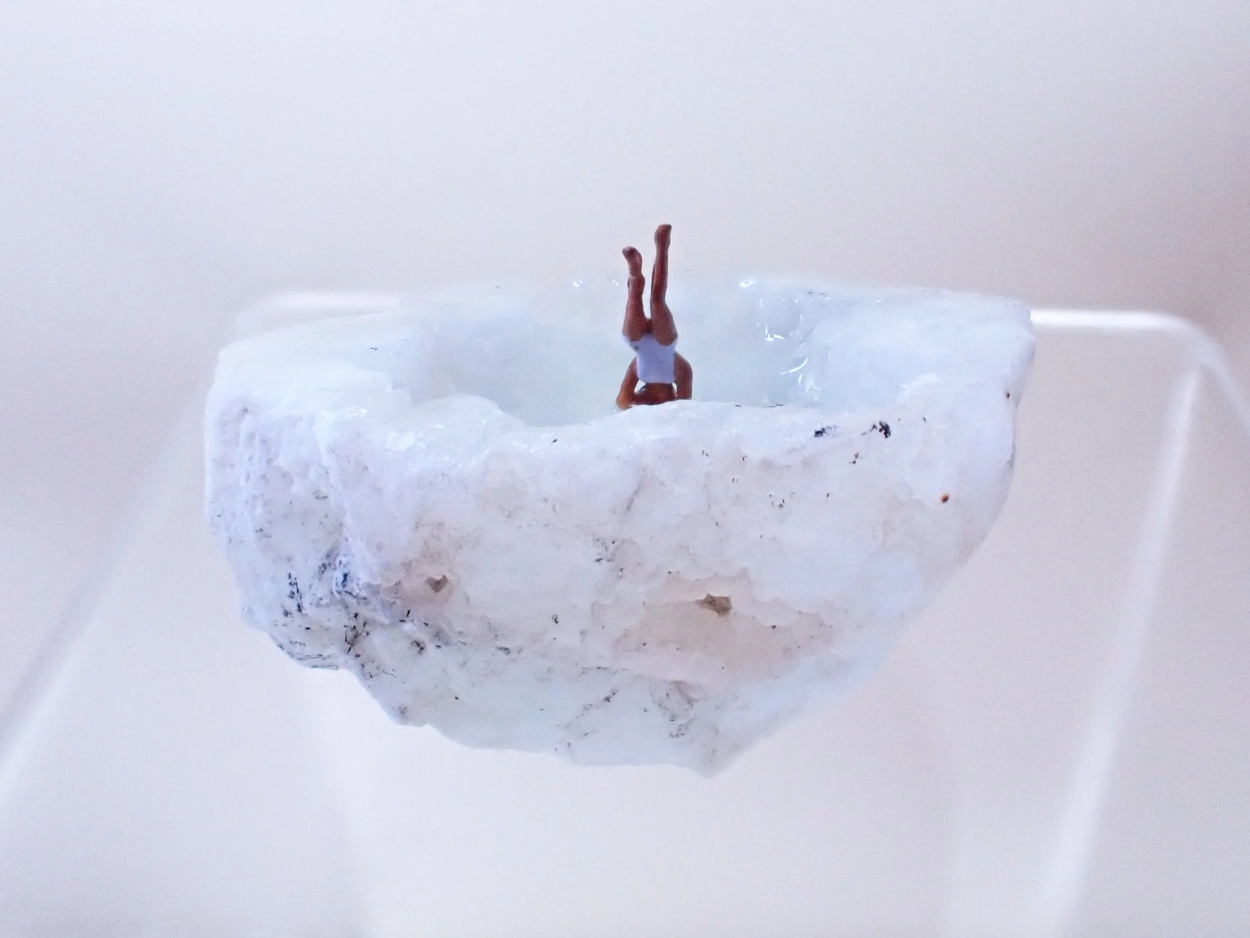 Mini-Crystal-Geode-Swimming-Hole-Diorama---7_4_web.jpg