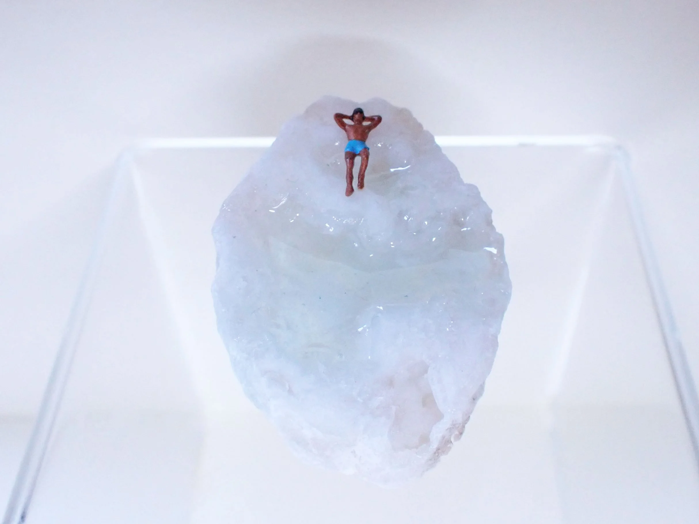 Mini-Crystal-Geode-Swimming-Hole-Diorama---9_1_web.jpg