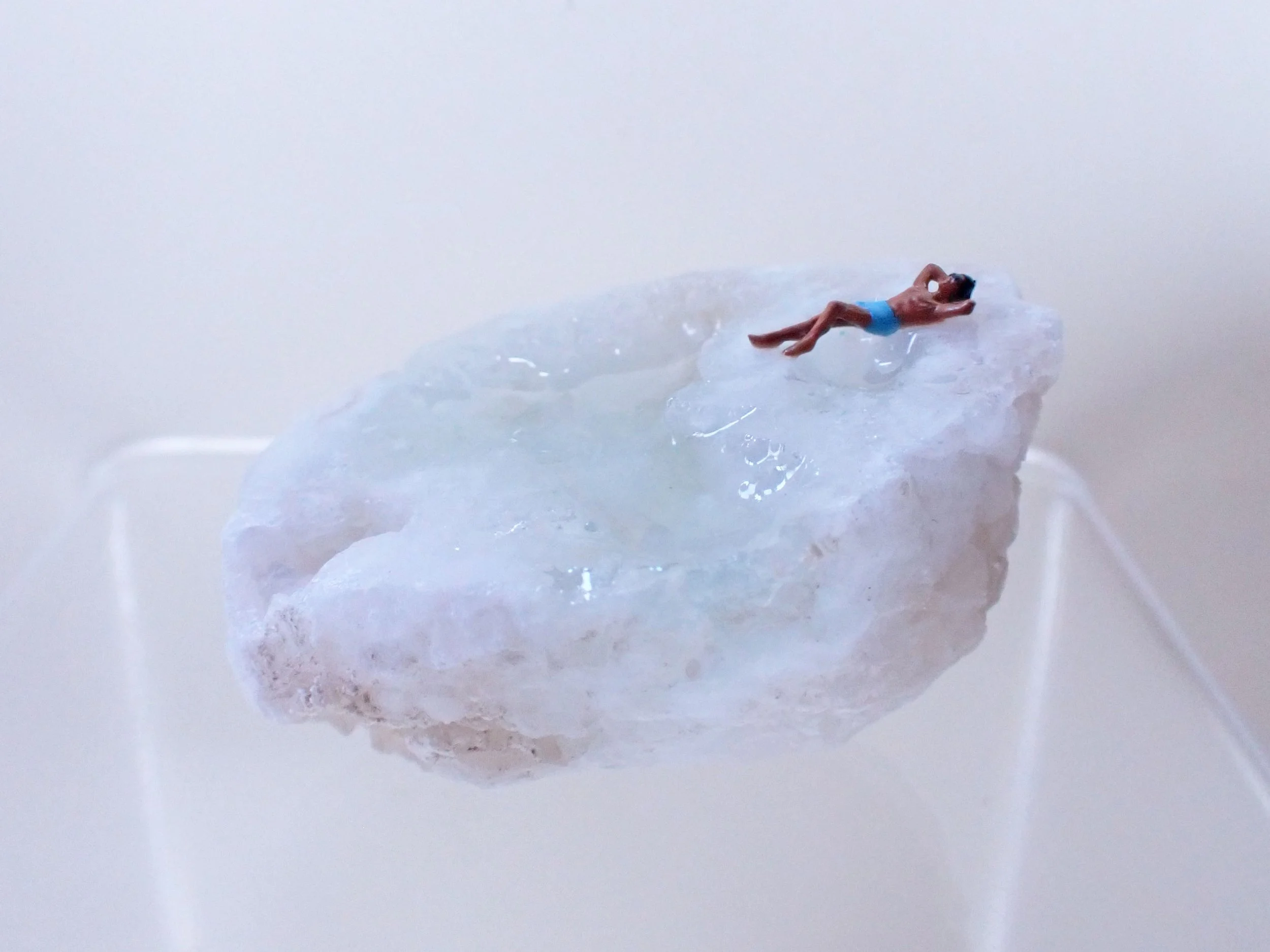 Mini-Crystal-Geode-Swimming-Hole-Diorama---9_7_web.jpg