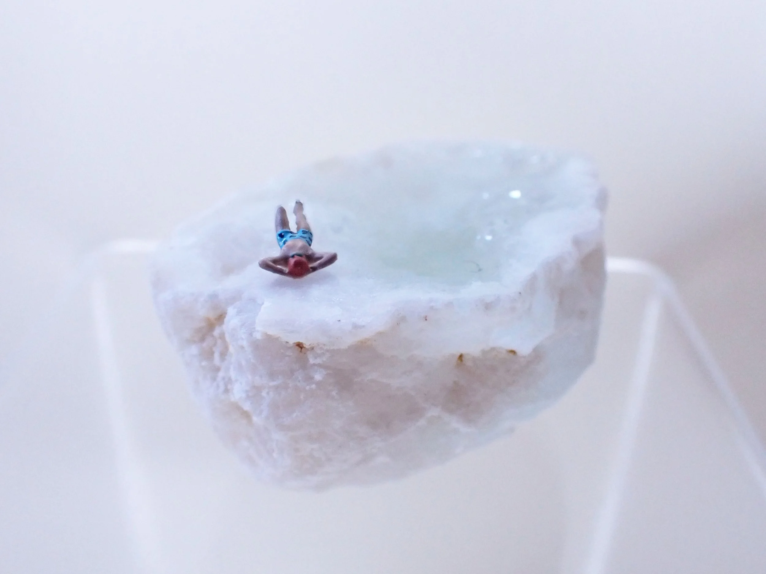 Mini-Crystal-Geode-Swimming-Hole-Diorama---10_5_web.jpg