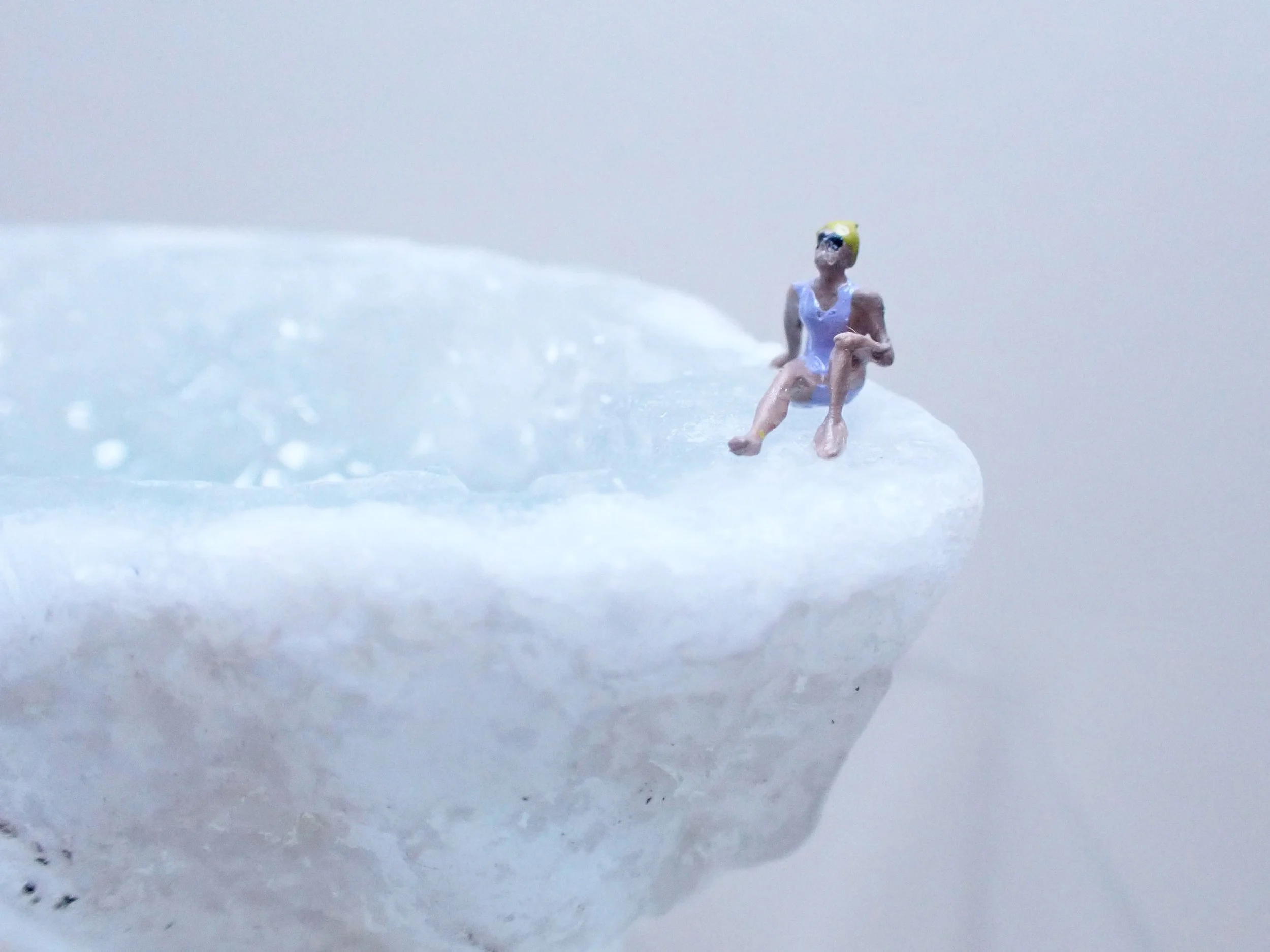 Mini-Crystal-Geode-Swimming-Hole-Diorama---12_1_web.jpg