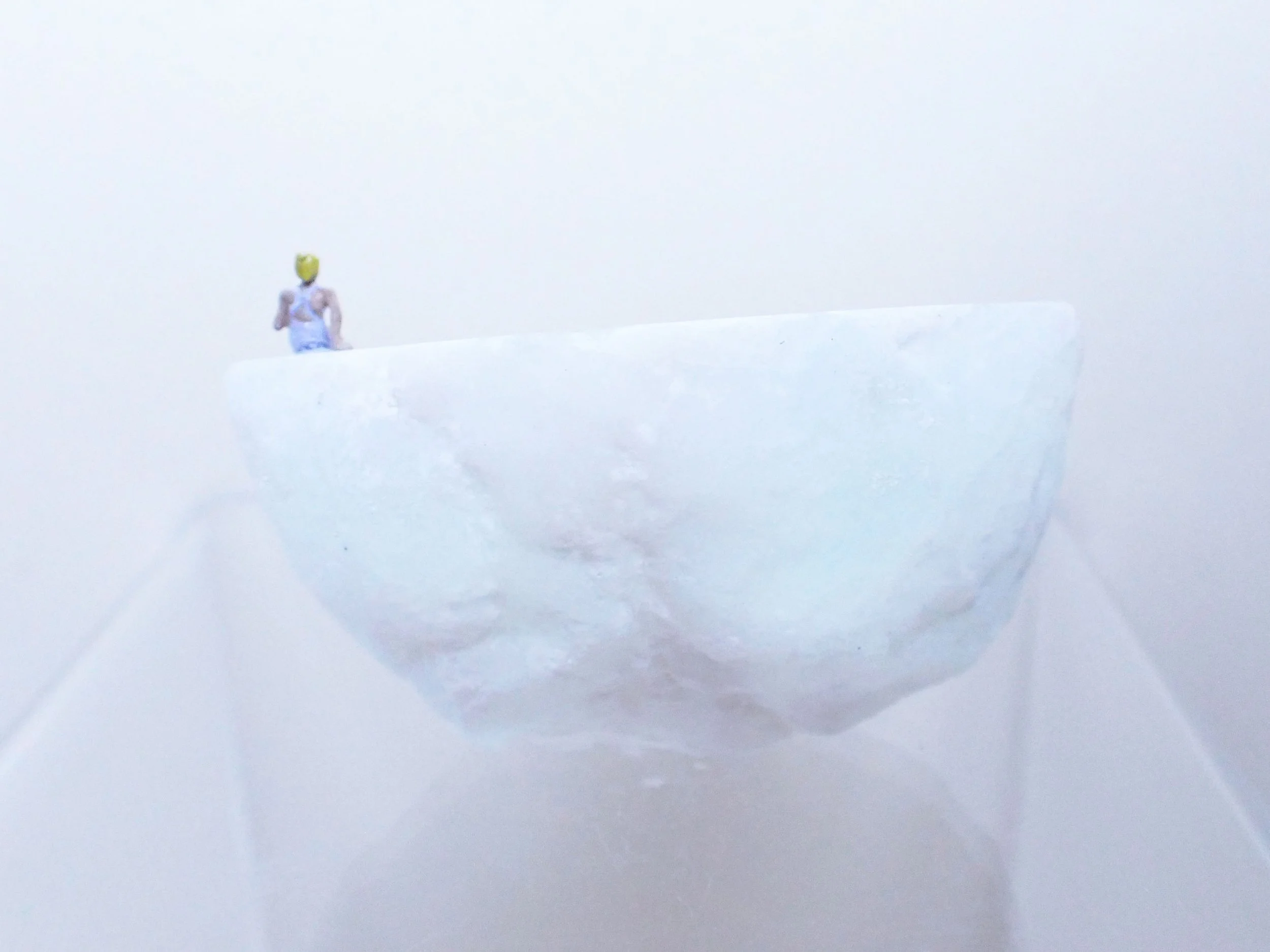Mini-Crystal-Geode-Swimming-Hole-Diorama---12_3_web.jpg