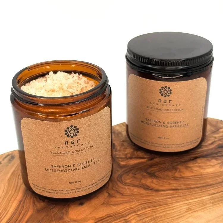 SILK ROAD COLLECTION 

Saffron &amp; Rosehip Moisturizing Bath Fizz

Relax with a moisturizing blend of body salts that will make you feel like you're in a Moroccan hammam. With intensely moisturizing rich rosehip and coconut oil blends and a warm na