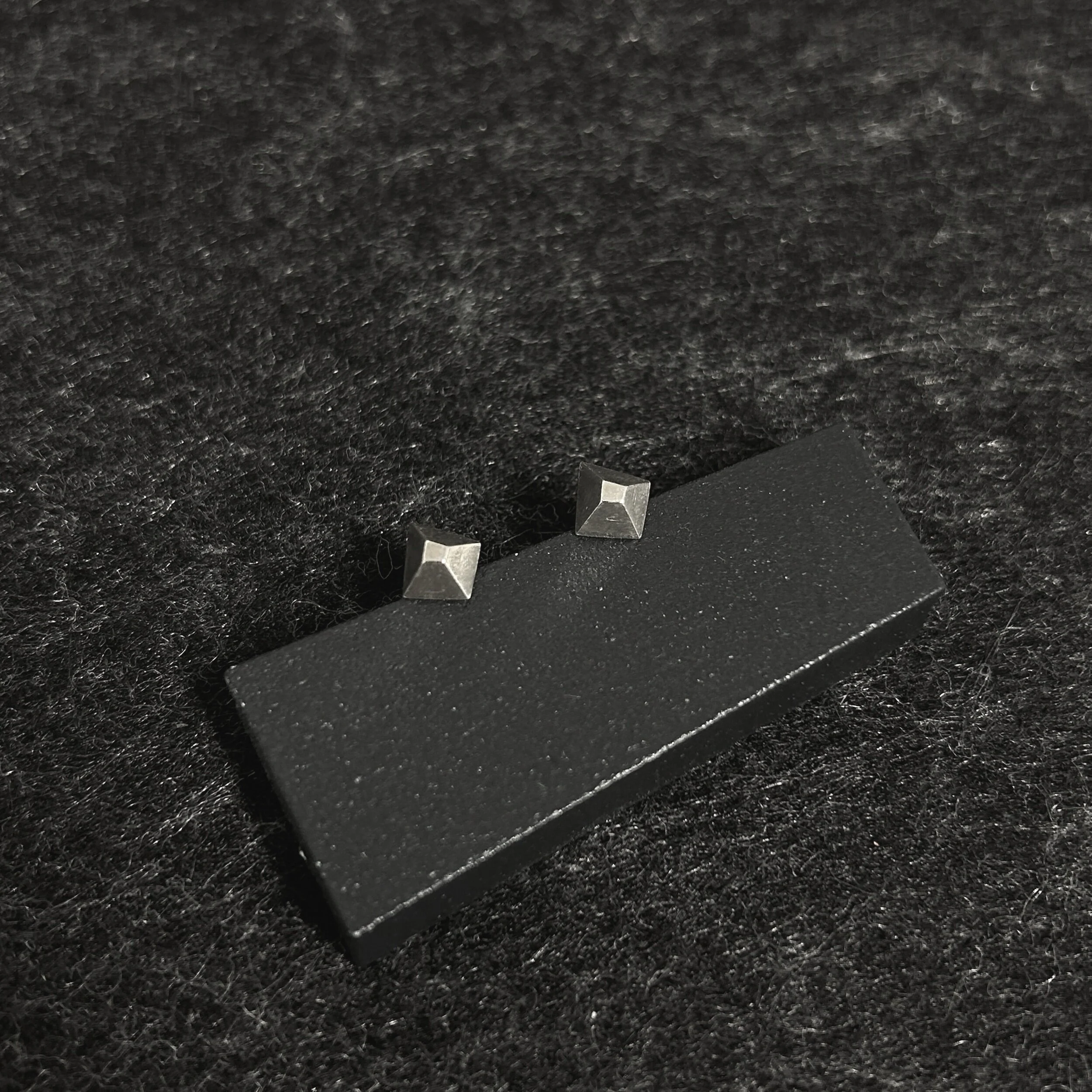 5076F12A-372A-4767-AB48-3DC1DF2CC6F2