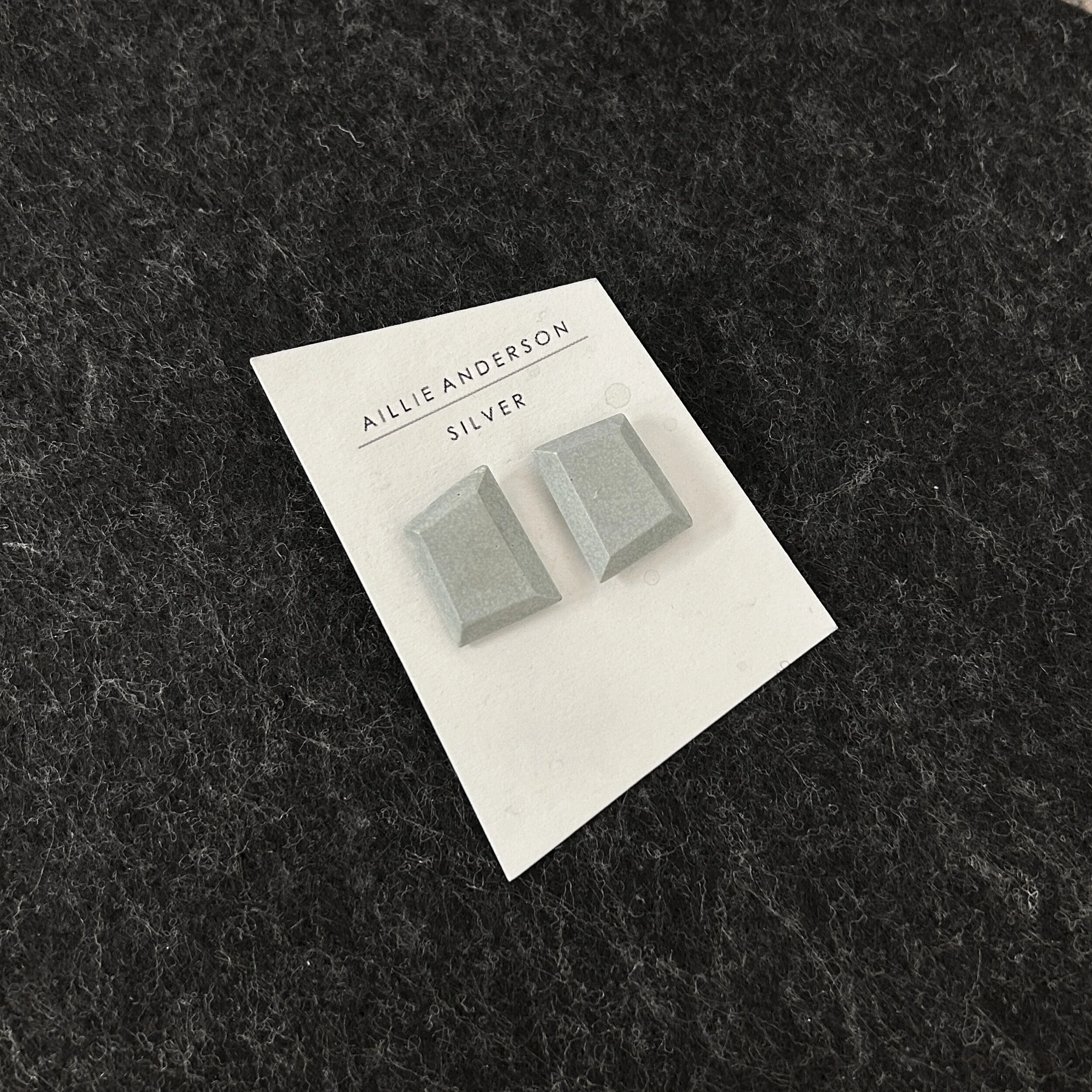 A7CAF673-0E67-42D7-BF17-44272BE1FED3