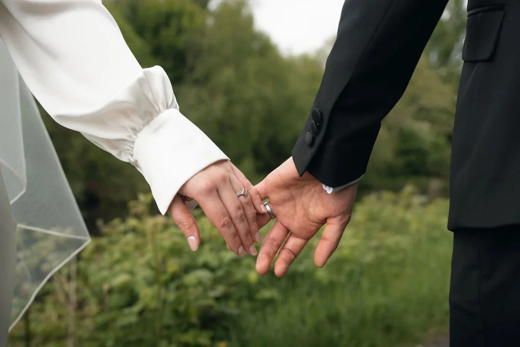 Aillie&Stuart-TheEngineworksGlasgowWedding-SneakPeeks-45.jpg