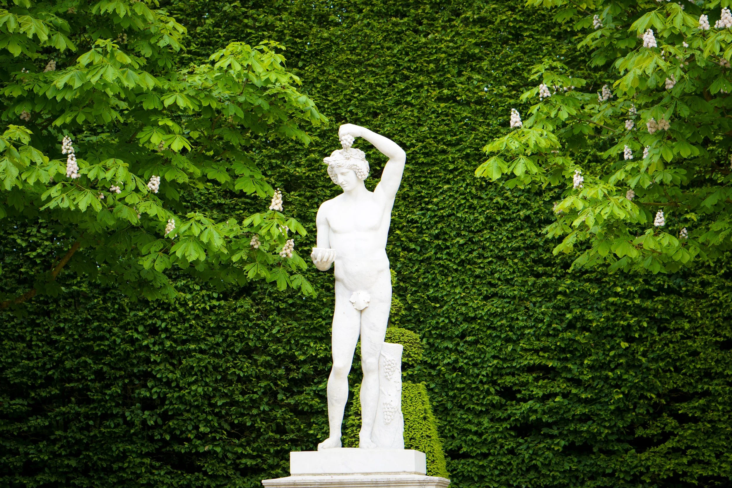 Versailles sculpture .jpg
