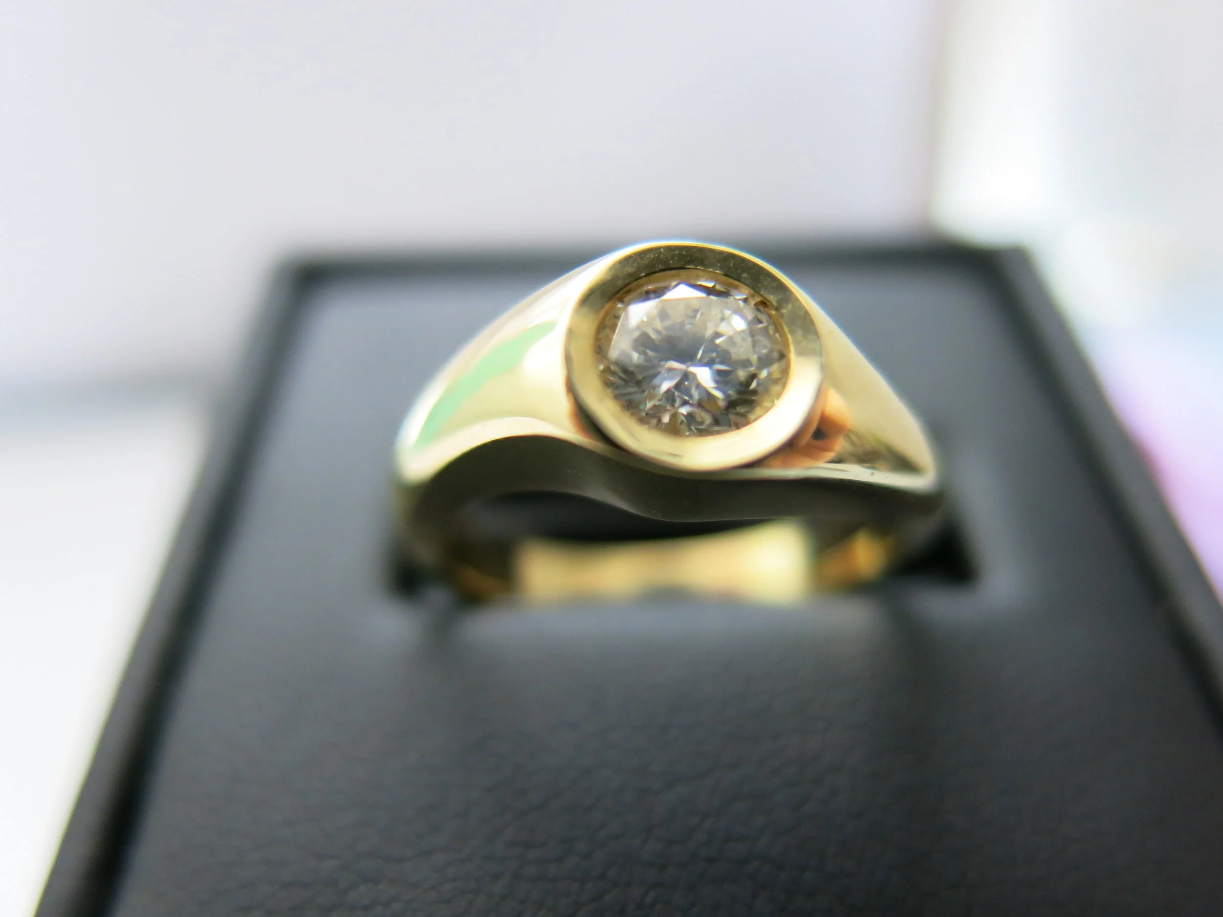 18ct Yellow Gold Handmade Mirrorset 0.58ct Diamond Ring