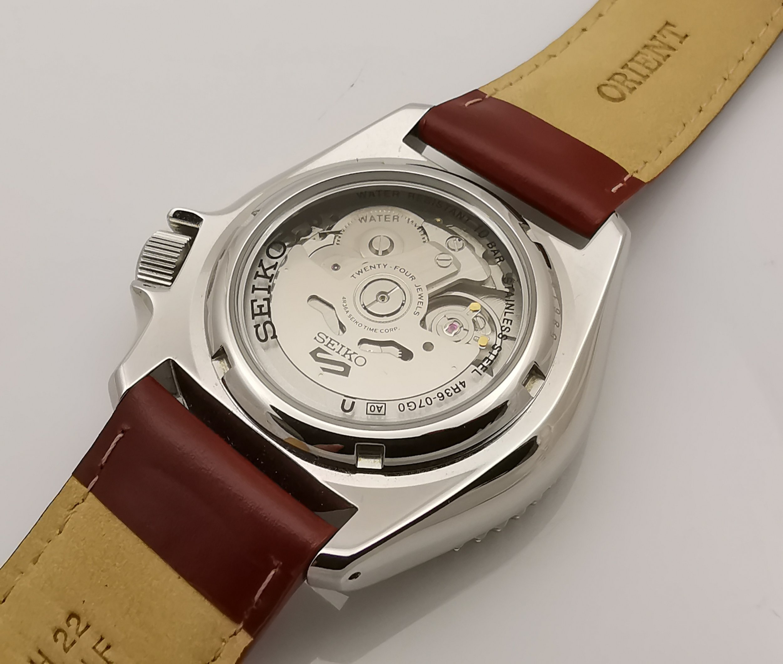 Seiko 5 Sports Day/Date Automatic watch Ref. 4R36-07G0 Steel on brown leather  strap — About Time