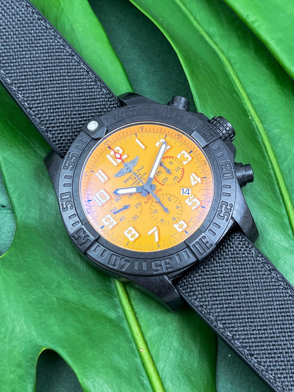 Breitling Avenger Hurricane XB0170 CARBON 50mm Breitlight 2013 B&P