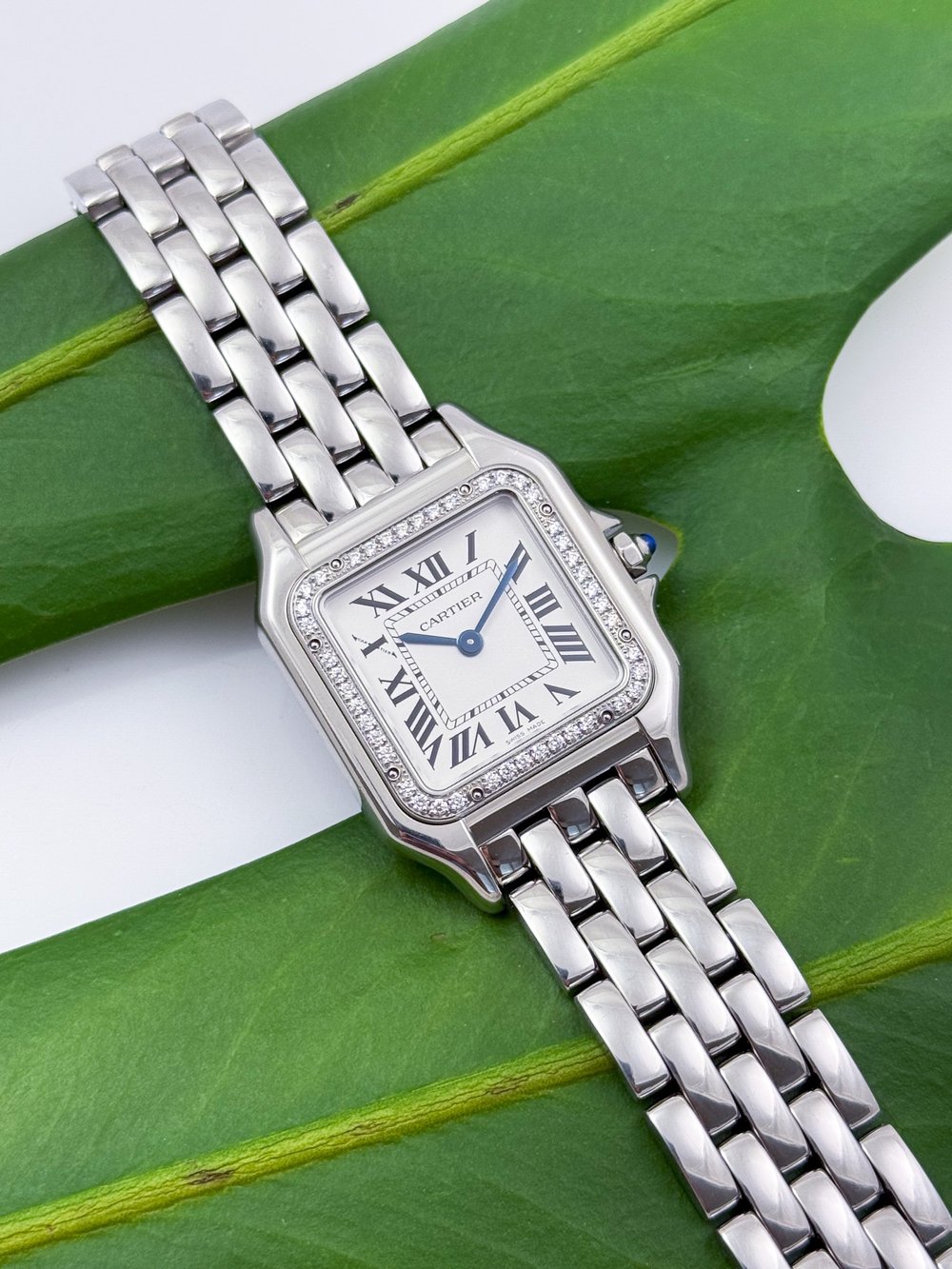 Cartier Panthere Stainless Steel Quartz Ladies Wristwatch  display picture 3