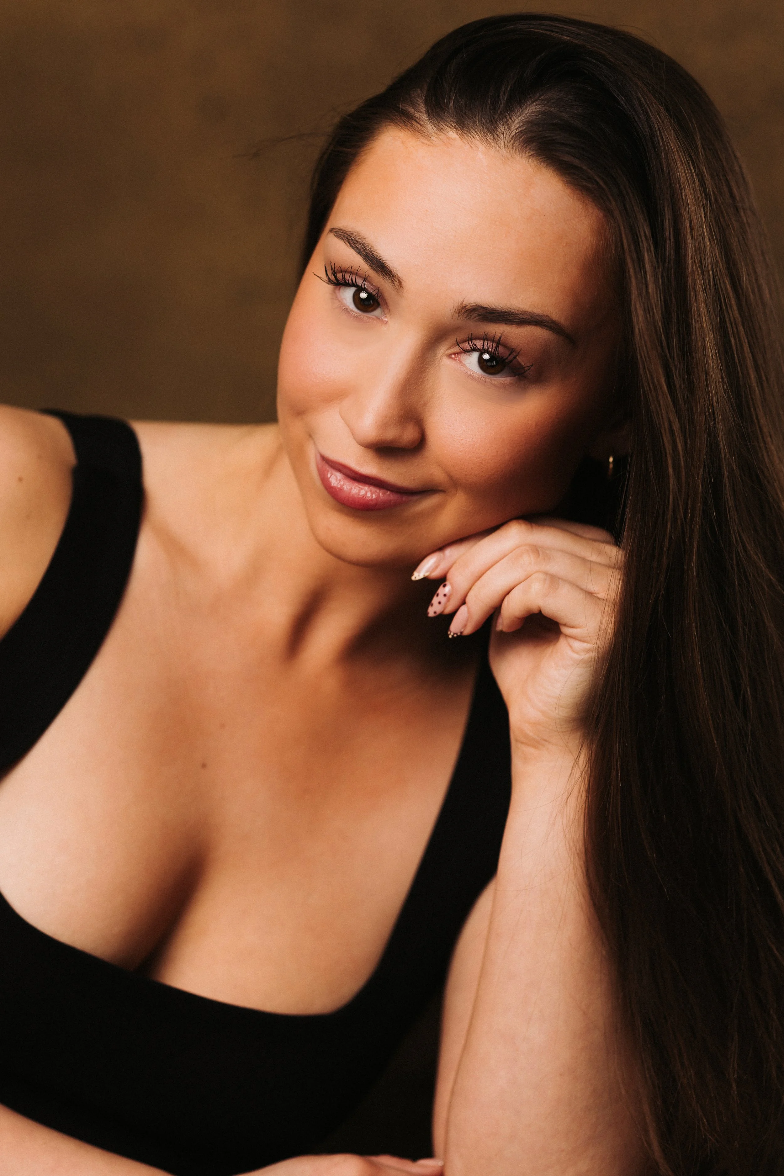 Hannah Digby Headshots-113-1.jpg