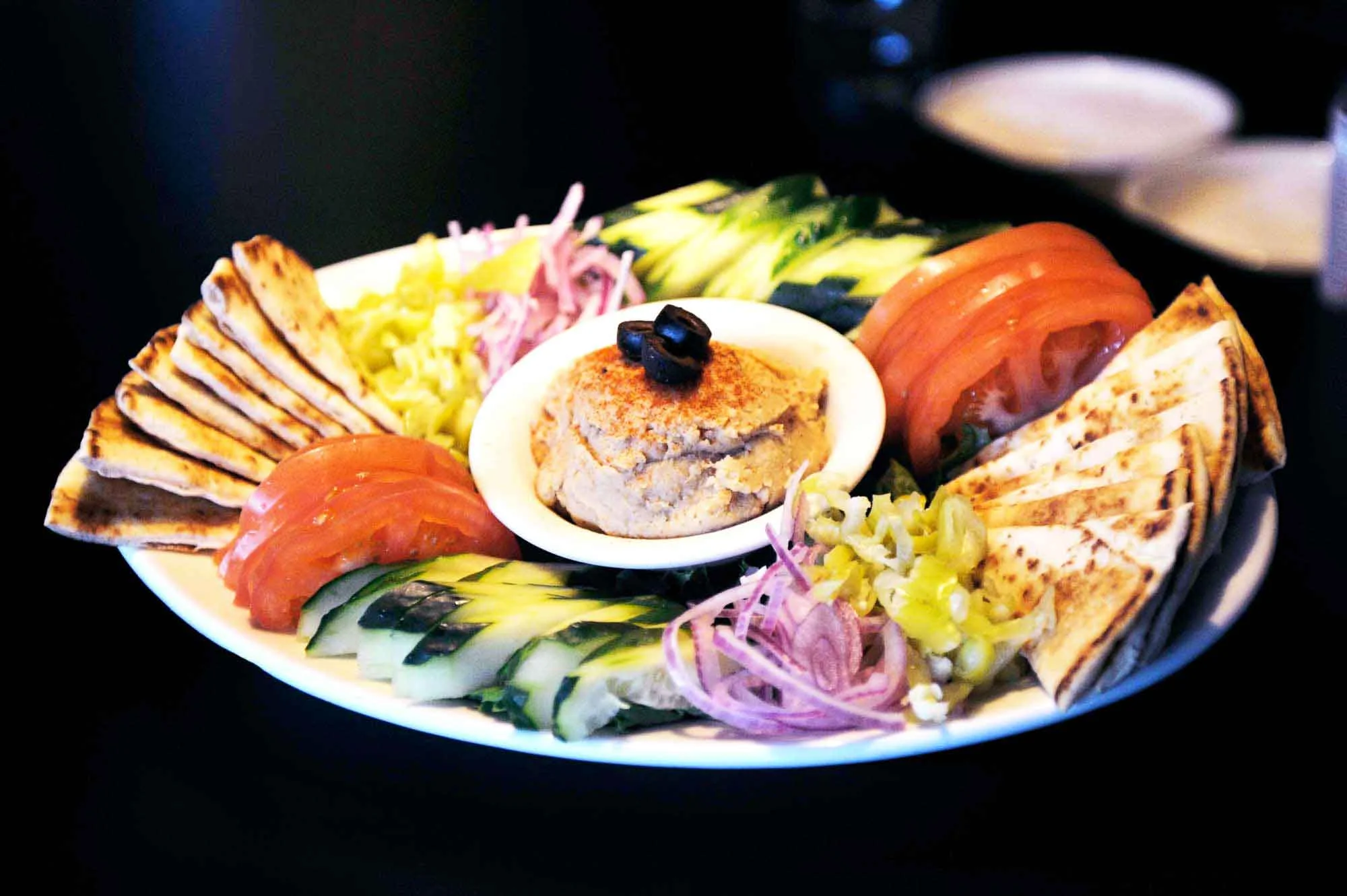 smarty-pants-seattle-restaurant_hummous-plate.jpg