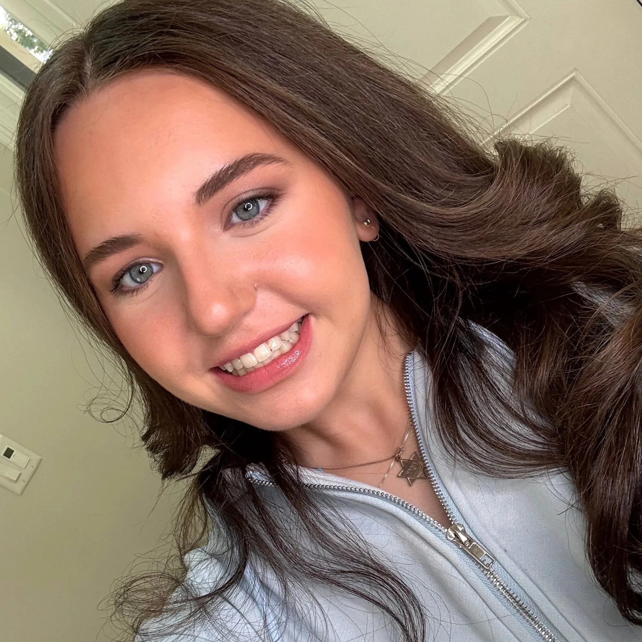 Emmy D. 