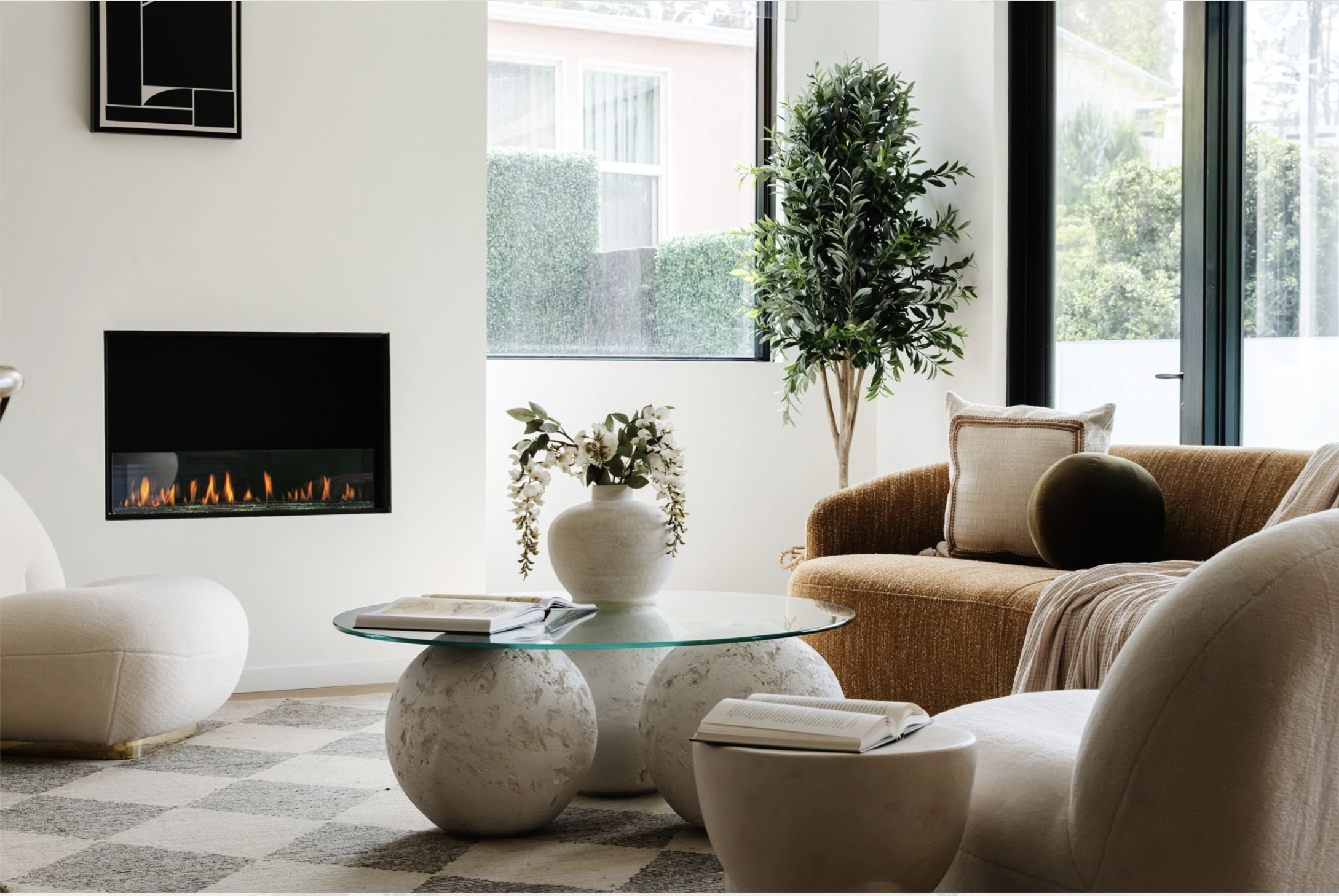 Modern Style Living: Sixteen18Hilts