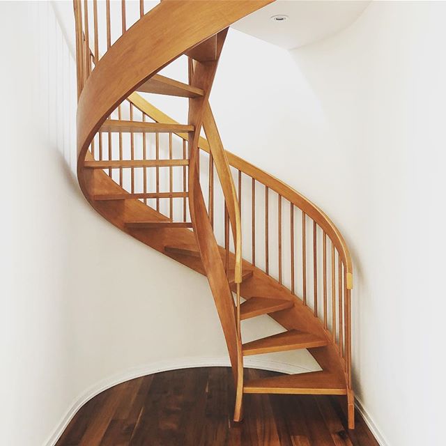 Simplicity is simply the best. #stairwaytoheaven