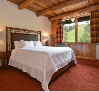 Traditional Suite Bedroom.PNG