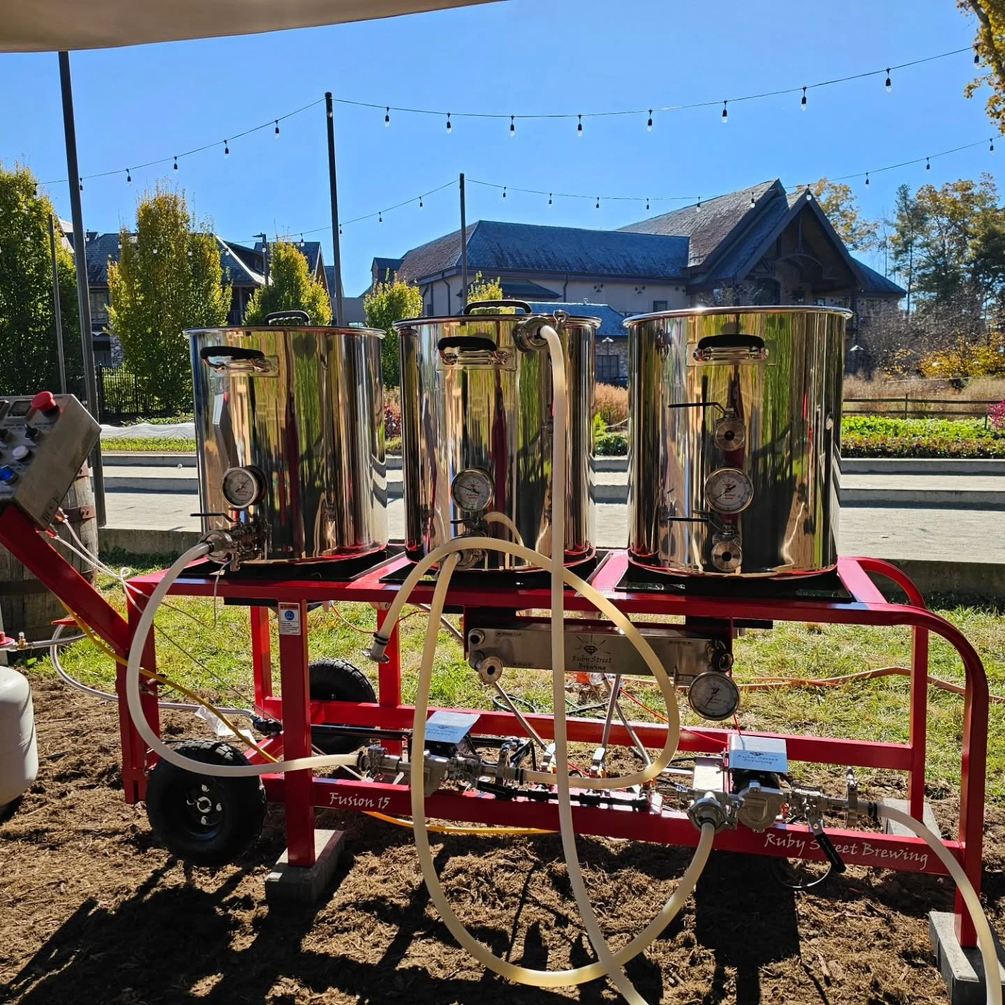 Today we're setting up 5 Fusion 15s for the 2025  Brewers Retreat.  And we're doing it at possibly the most beautiful brewery in the world.  @sierranevadanc in Asheville.
...
#brewersretreat2025 #rubystreetbrewing #sierranevadabrewing